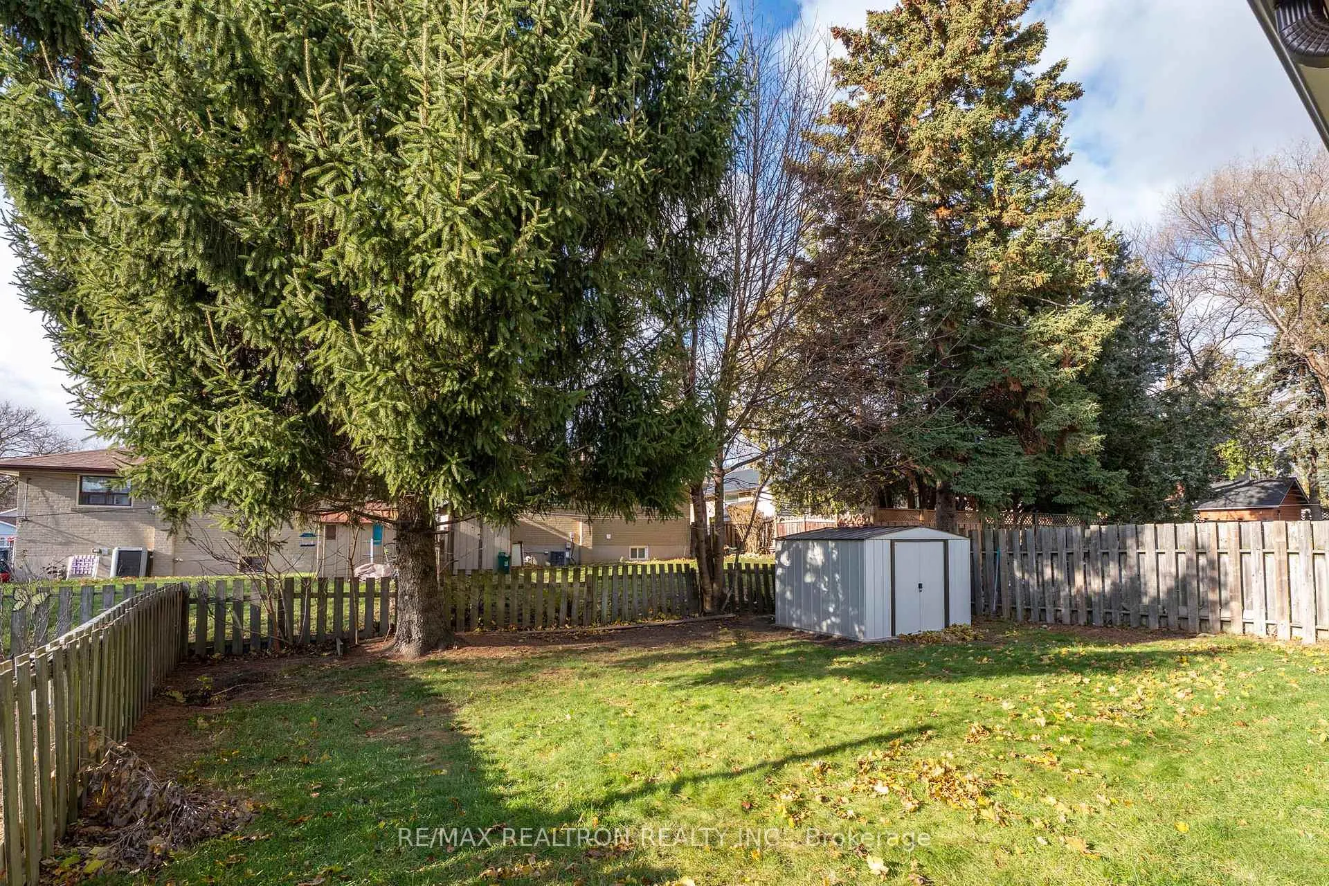 Photo 36 of 61 Bailey Crescent, Scarborough, Woburn — HOMEH