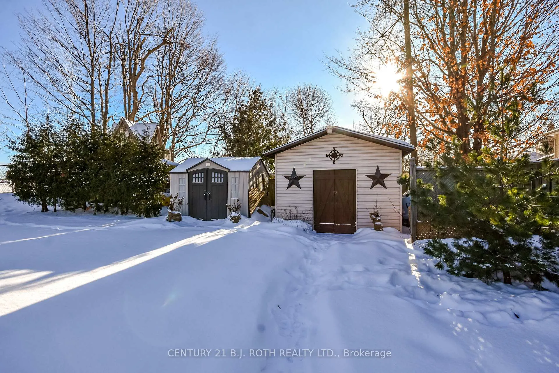 Photo 27 of 3 Marwendy Drive, Barrie, Grove East — HOMEH
