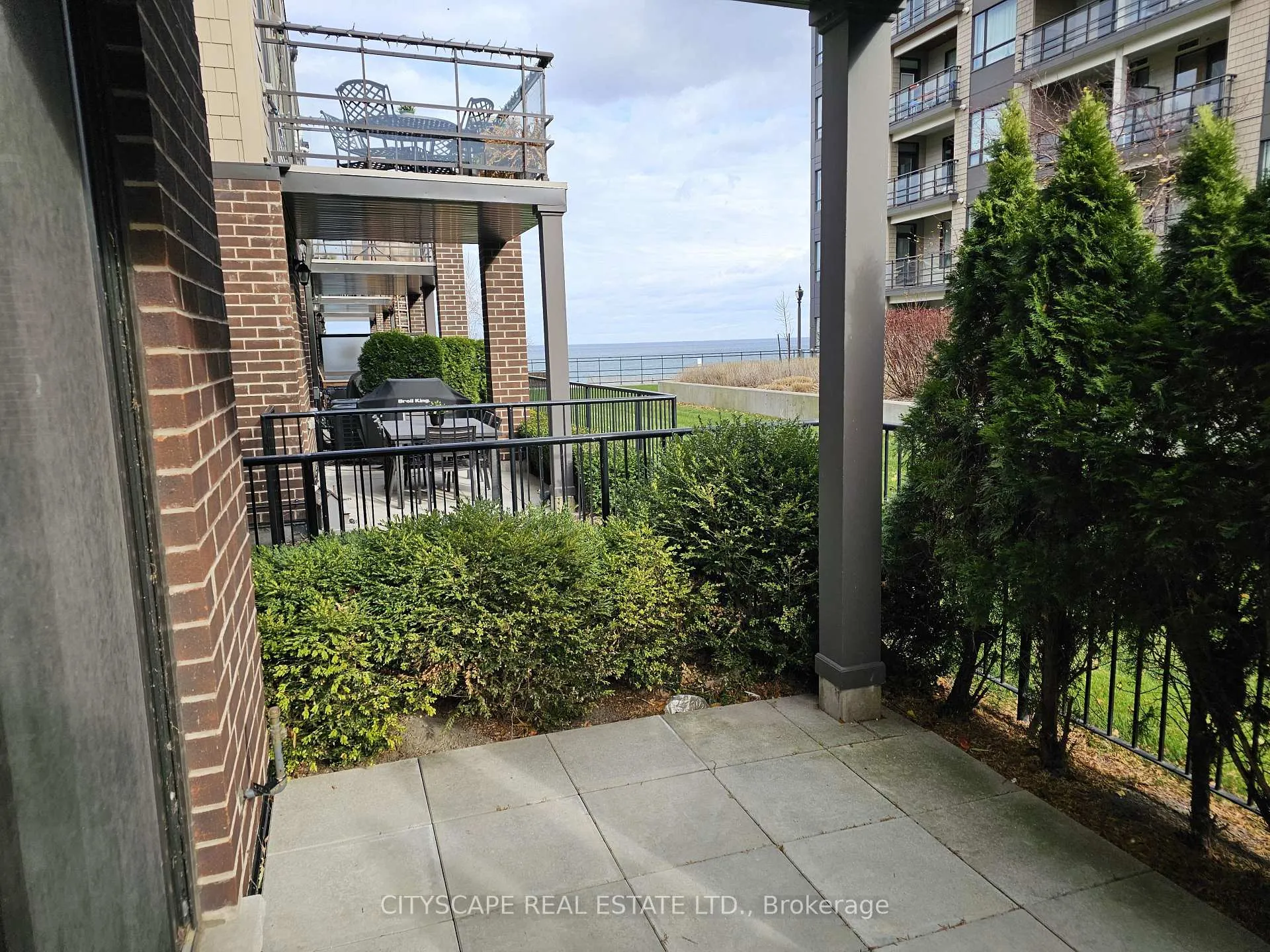 Photo 27 of 16 Waterview Lane, Grimsby, Grimsby Beach — HOMEH