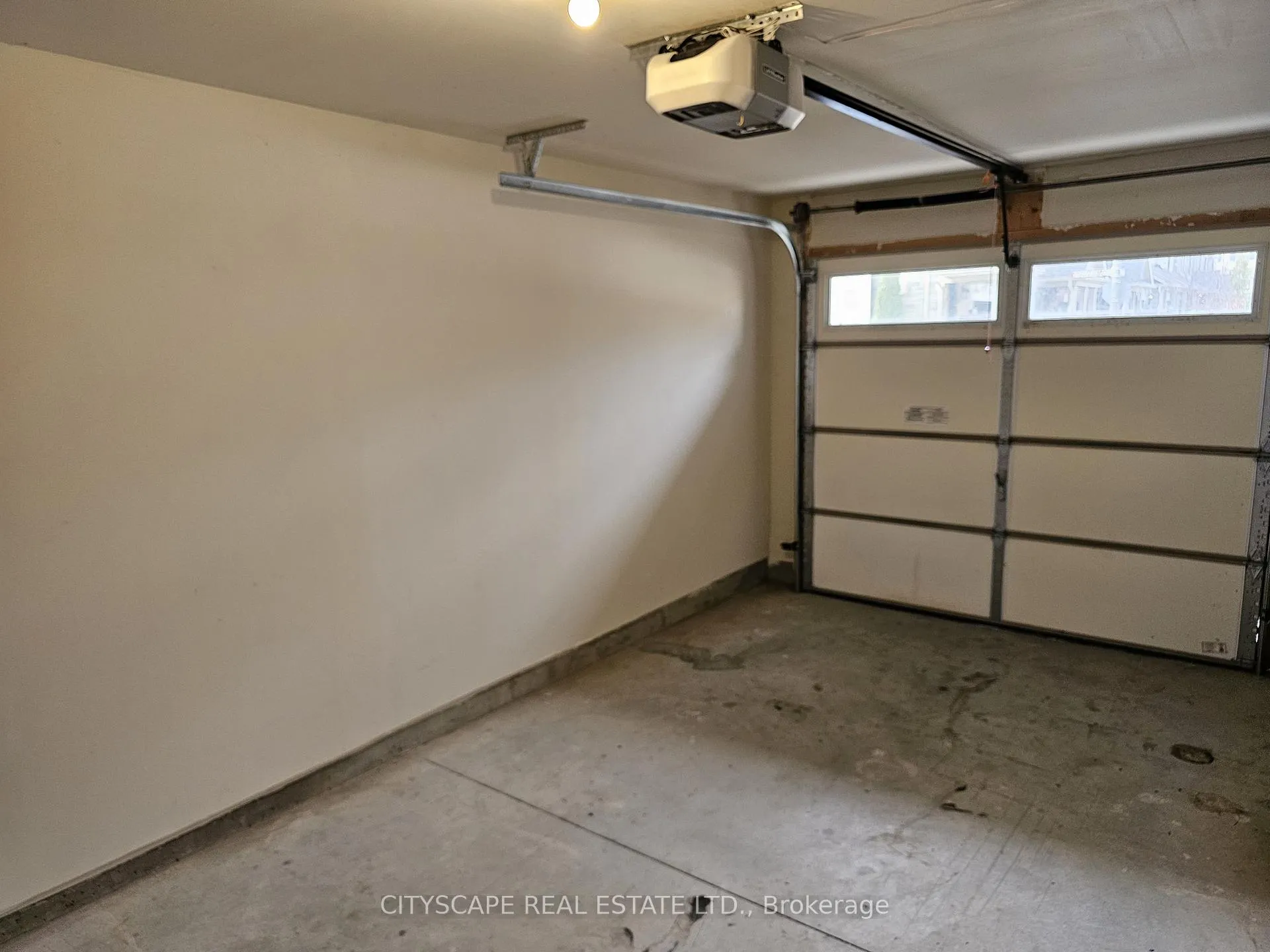 Photo 29 of 16 Waterview Lane, Grimsby, Grimsby Beach — HOMEH