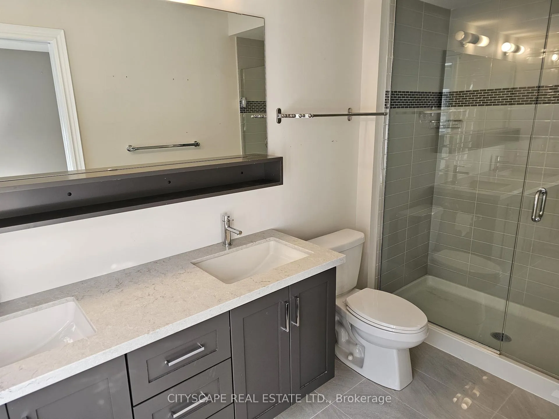 Photo 75 of 16 Waterview Lane, Grimsby, Grimsby Beach — HOMEH