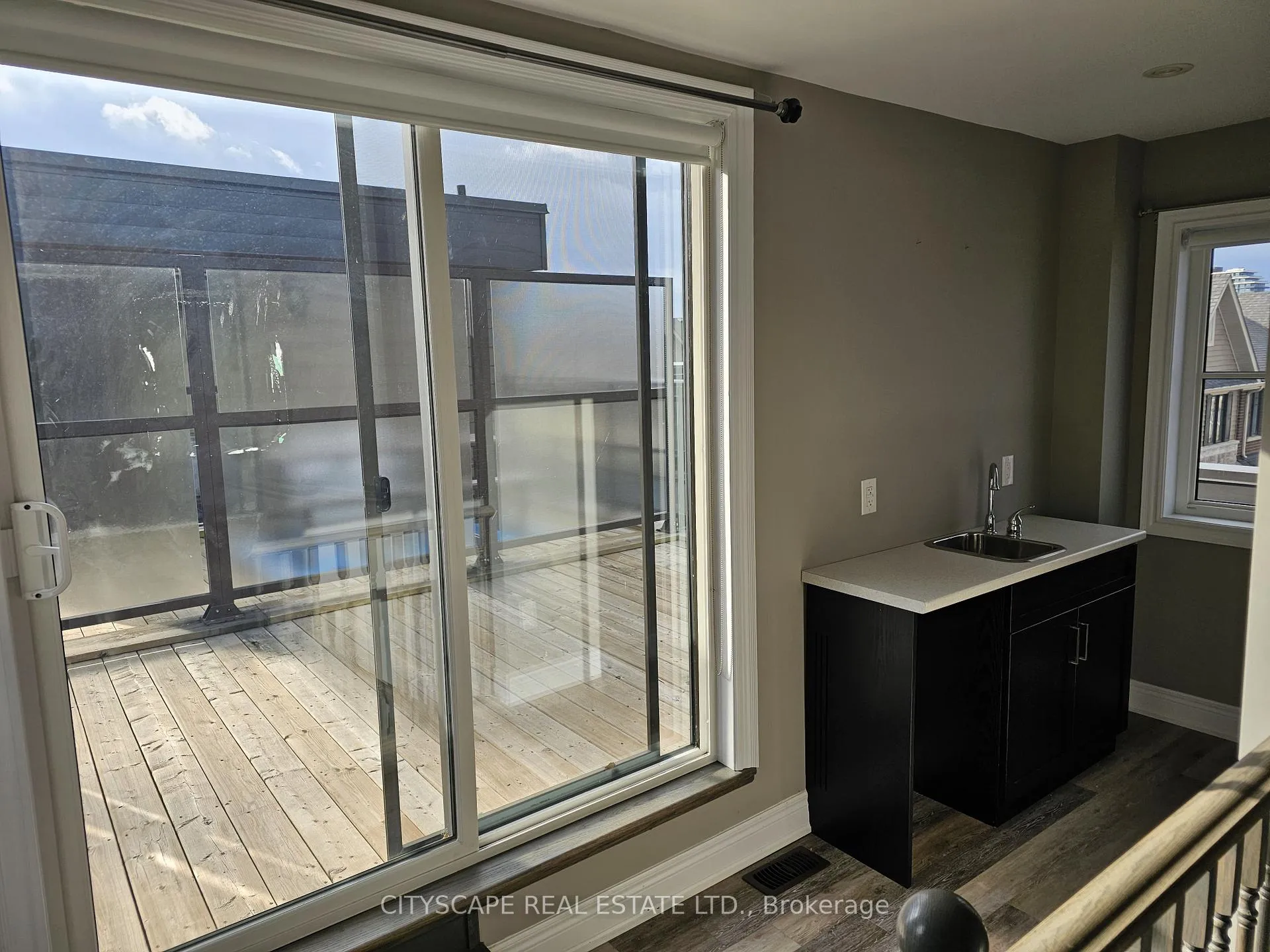 Photo 103 of 16 Waterview Lane, Grimsby, Grimsby Beach — HOMEH