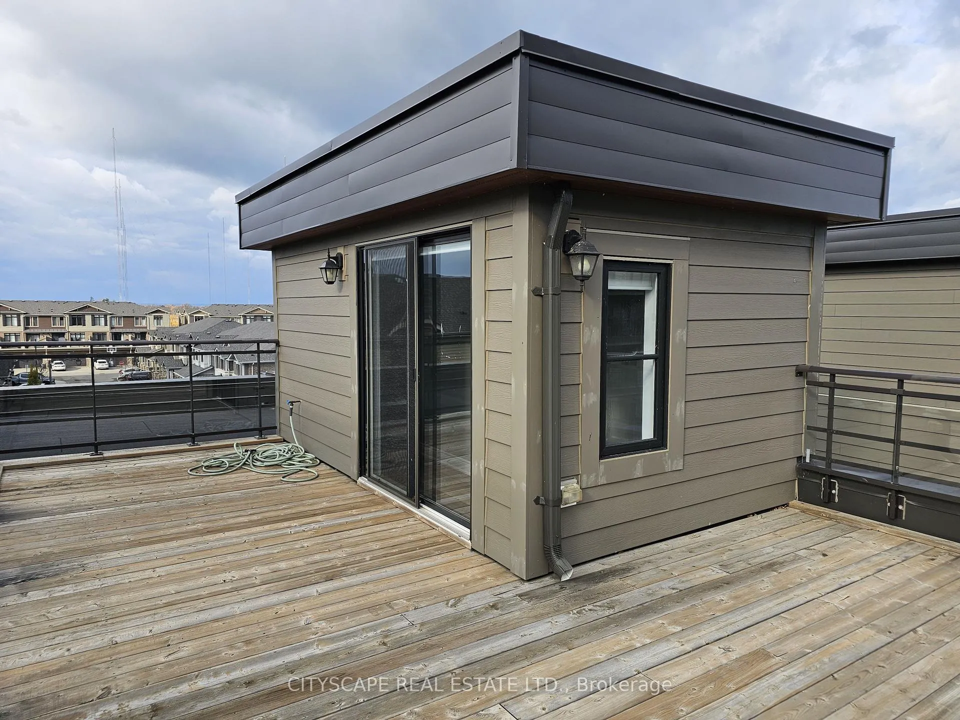 Photo 109 of 16 Waterview Lane, Grimsby, Grimsby Beach — HOMEH