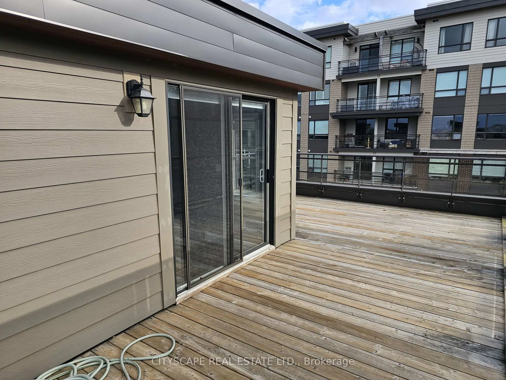 Photo 112 of 16 Waterview Lane, Grimsby, Grimsby Beach — HOMEH