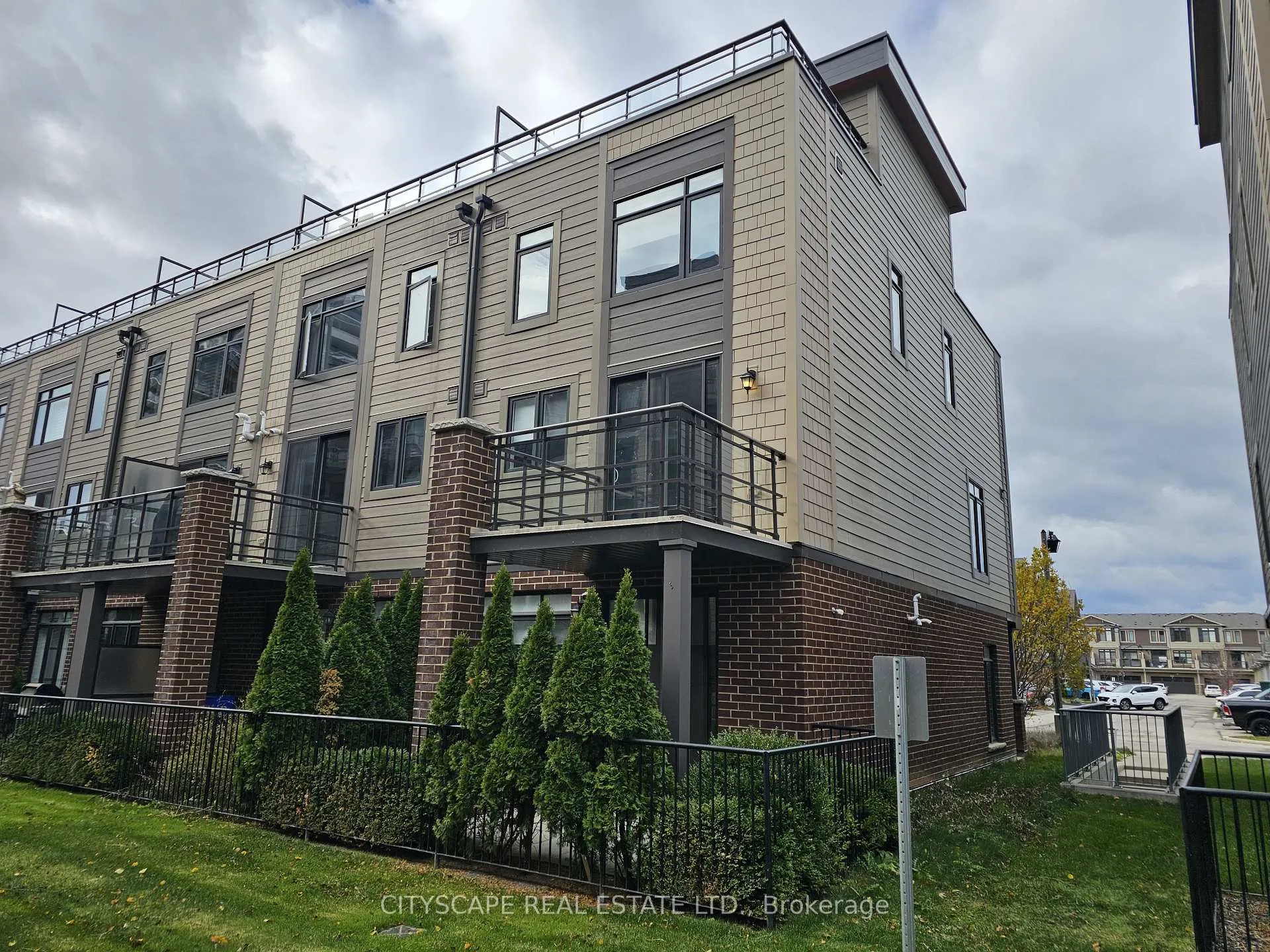 Photo 123 of 16 Waterview Lane, Grimsby, Grimsby Beach — HOMEH