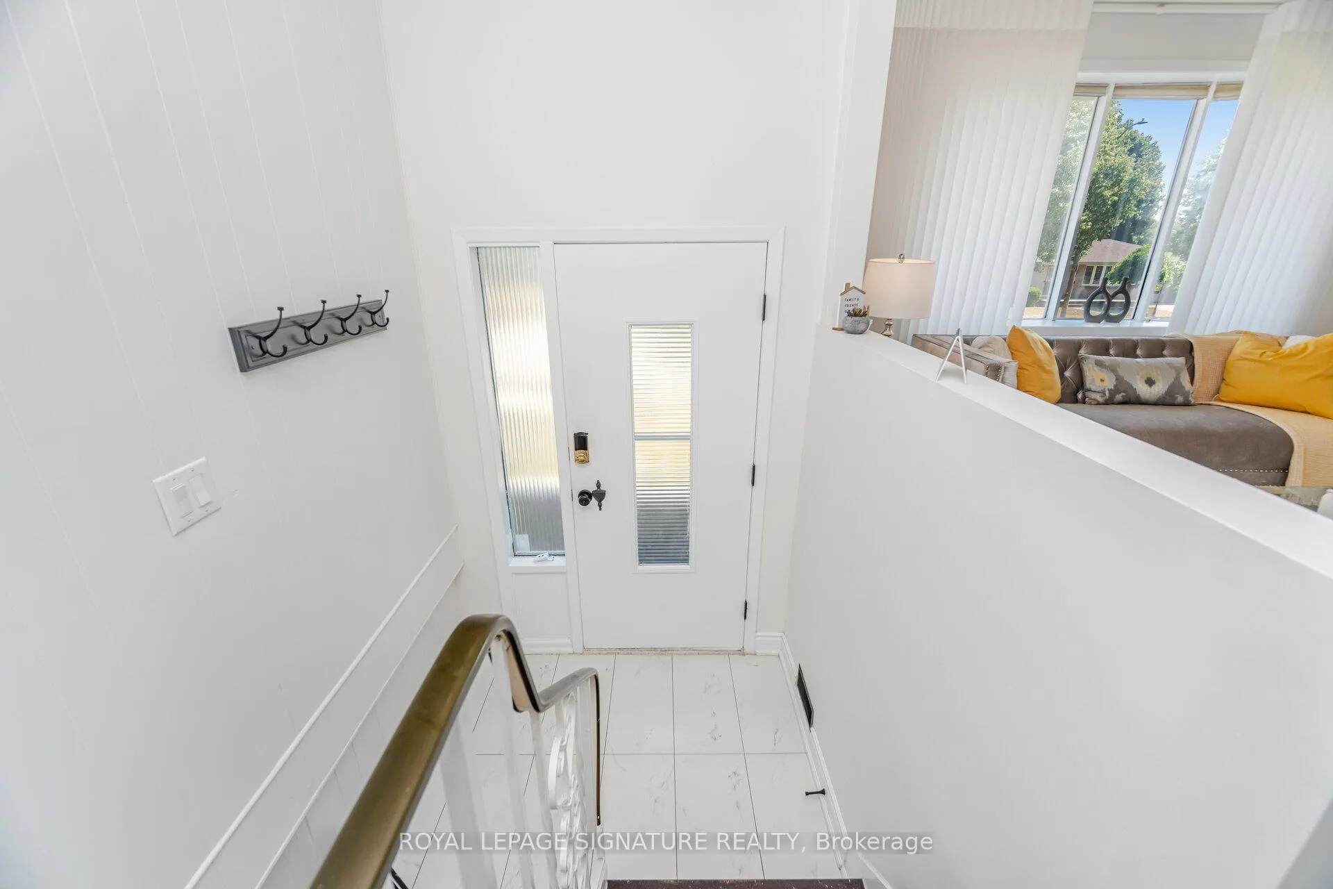Photo 5 of 47 Eagen Drive, Kitchener — HOMEH