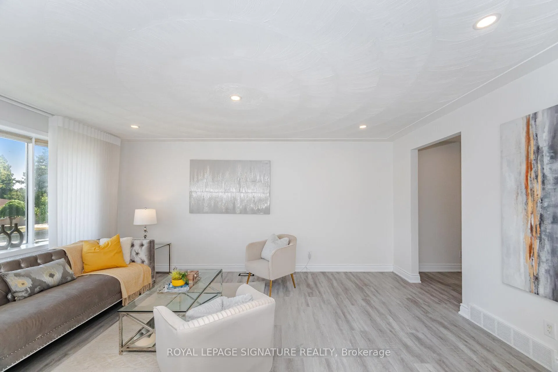 Photo 7 of 47 Eagen Drive, Kitchener — HOMEH
