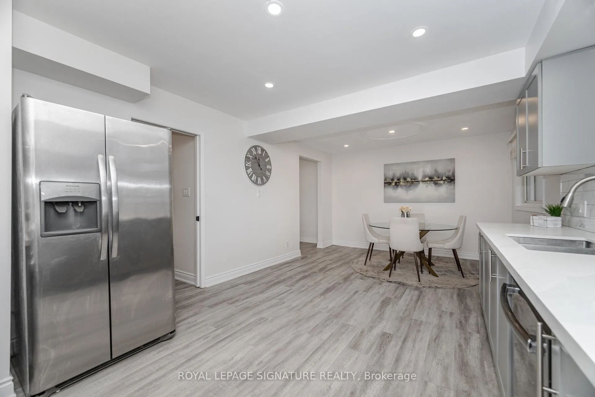 Photo 11 of 47 Eagen Drive, Kitchener — HOMEH