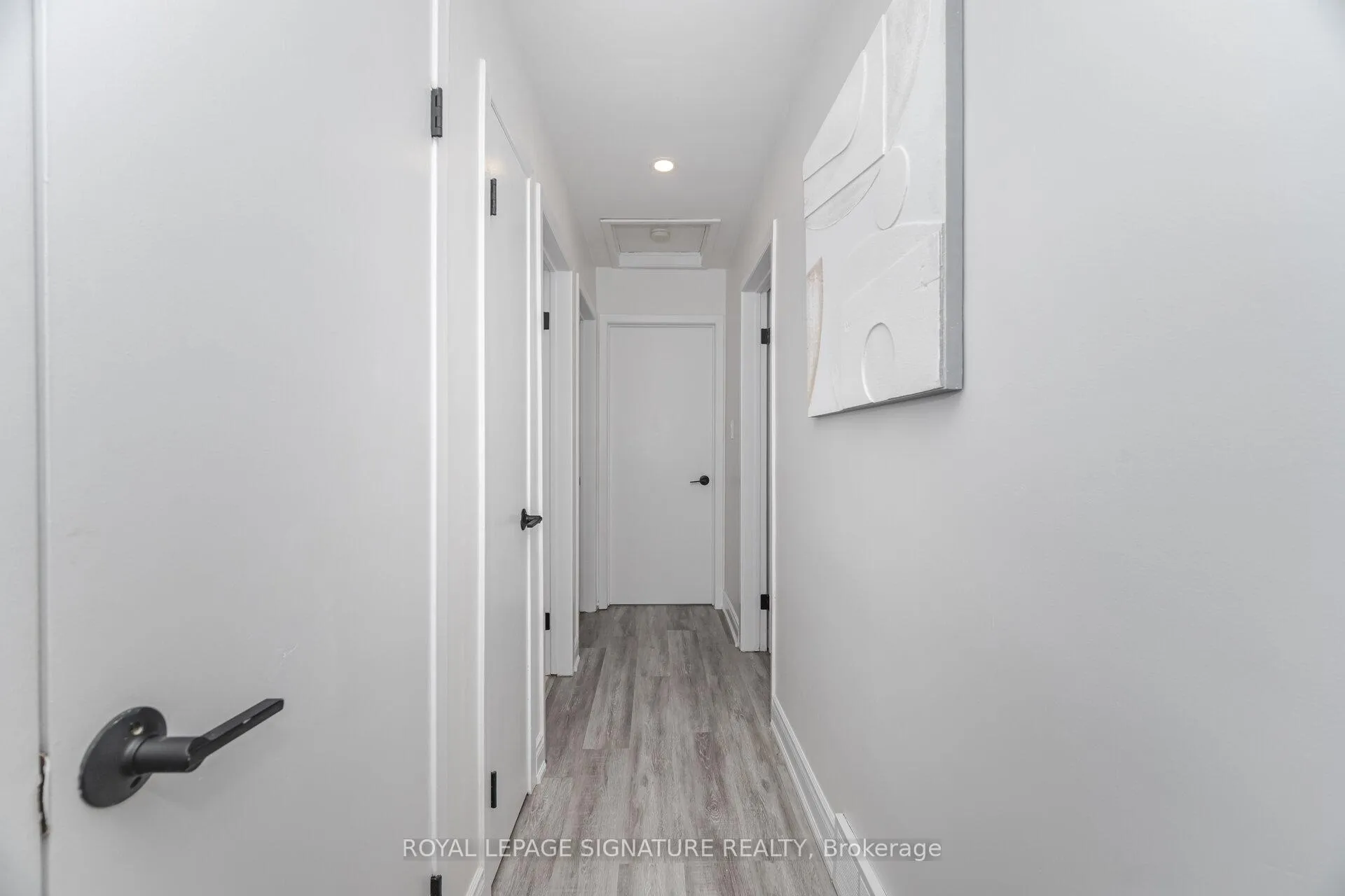Photo 12 of 47 Eagen Drive, Kitchener — HOMEH
