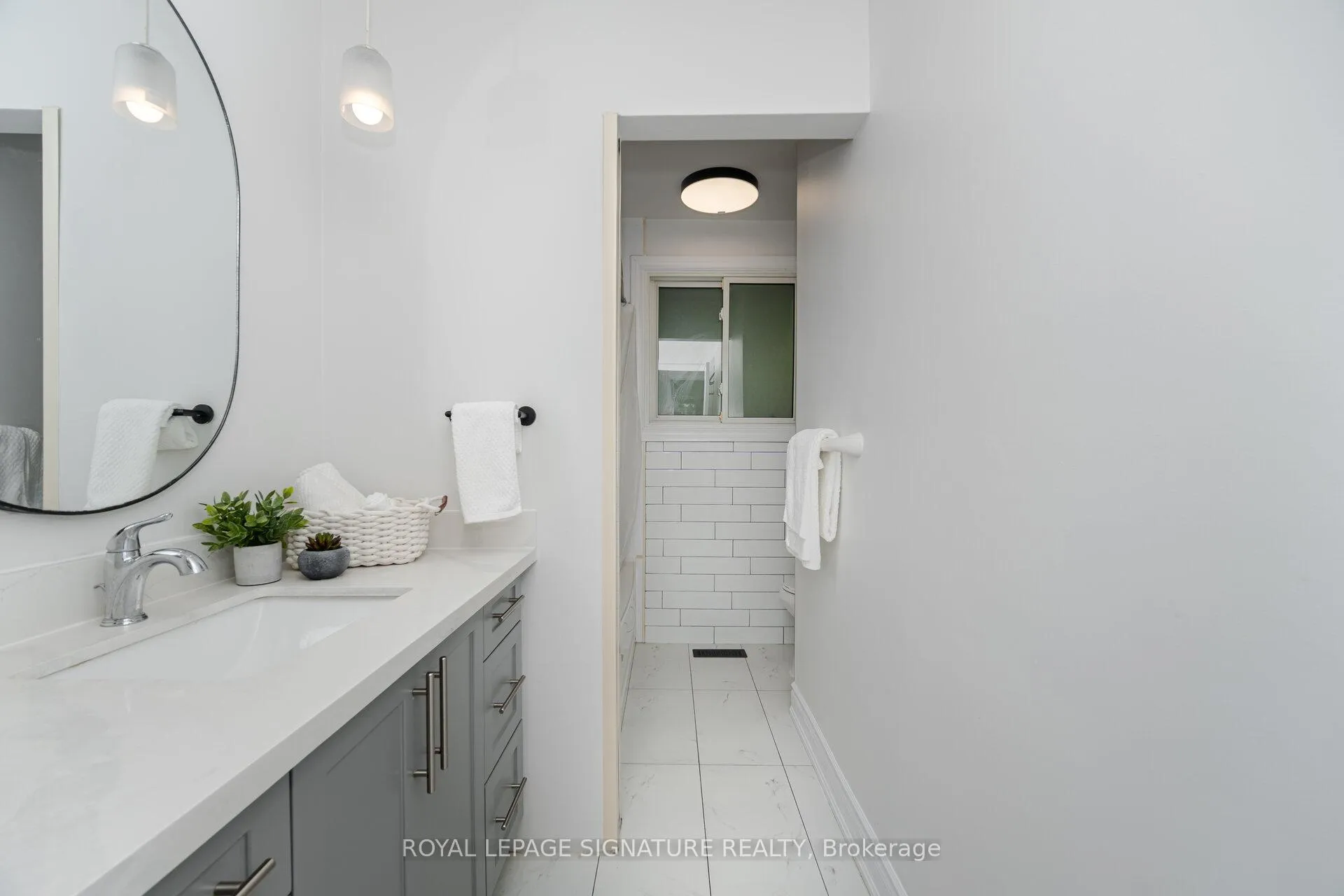 Photo 25 of 47 Eagen Drive, Kitchener — HOMEH