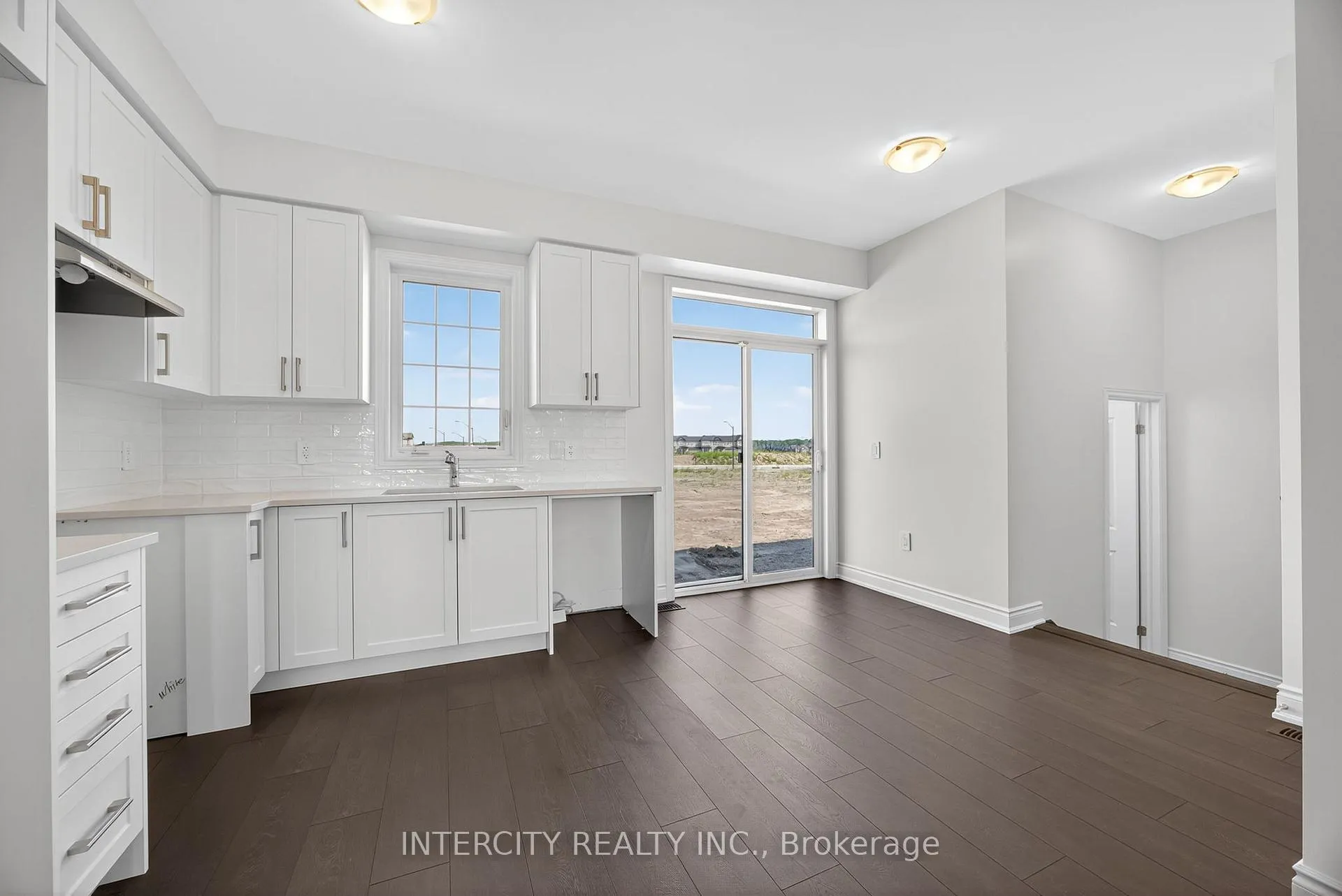 Photo 15 of 15 Avalon Drive, Wasaga Beach — HOMEH