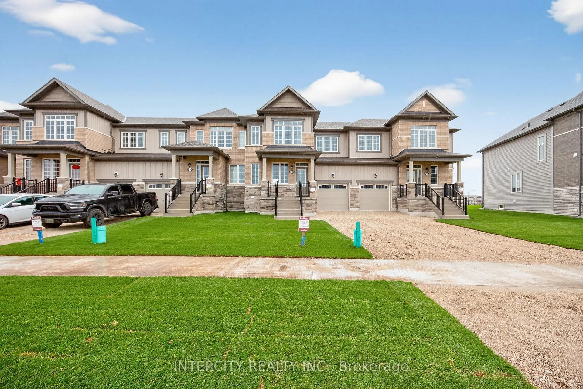Photo 28 of 15 Avalon Drive, Wasaga Beach — HOMEH