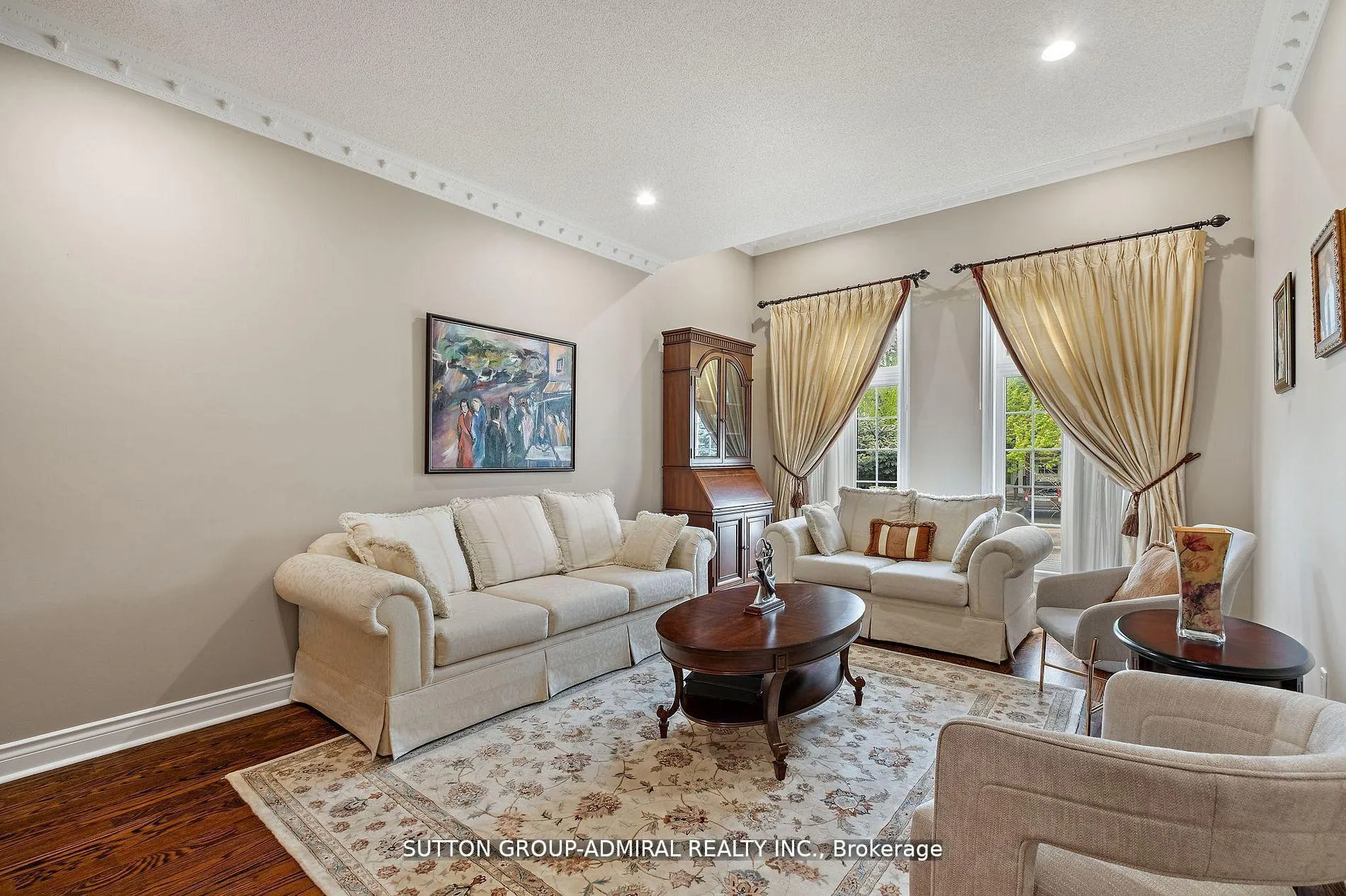Photo 5 of 19 Langtry Place, Vaughan, Uplands — HOMEH