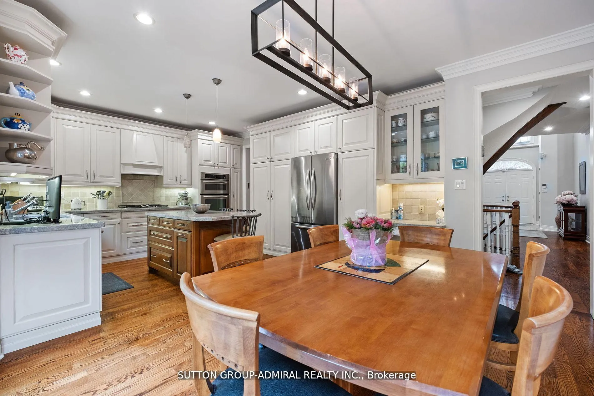 Photo 12 of 19 Langtry Place, Vaughan, Uplands — HOMEH