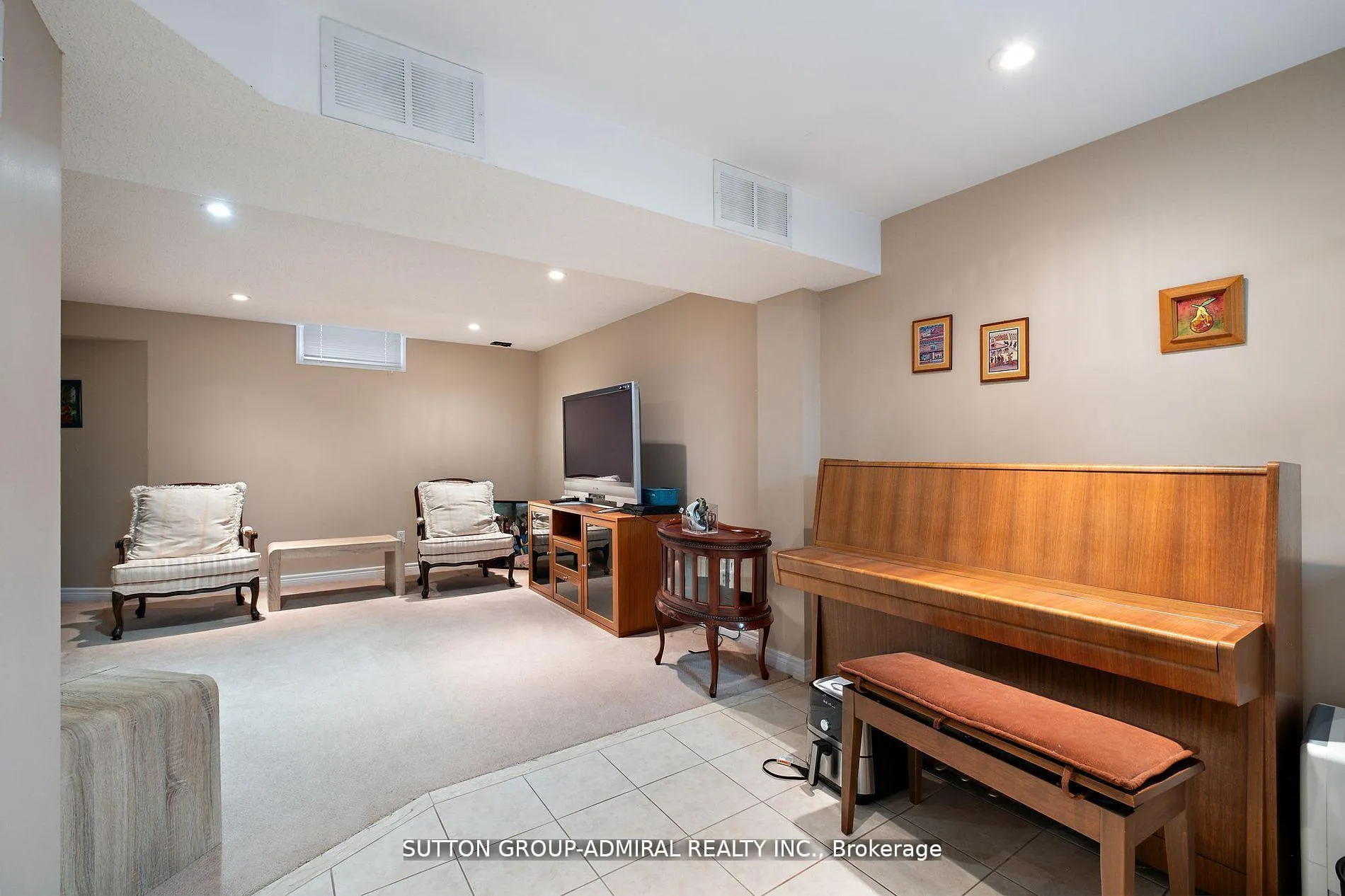 Photo 27 of 19 Langtry Place, Vaughan, Uplands — HOMEH