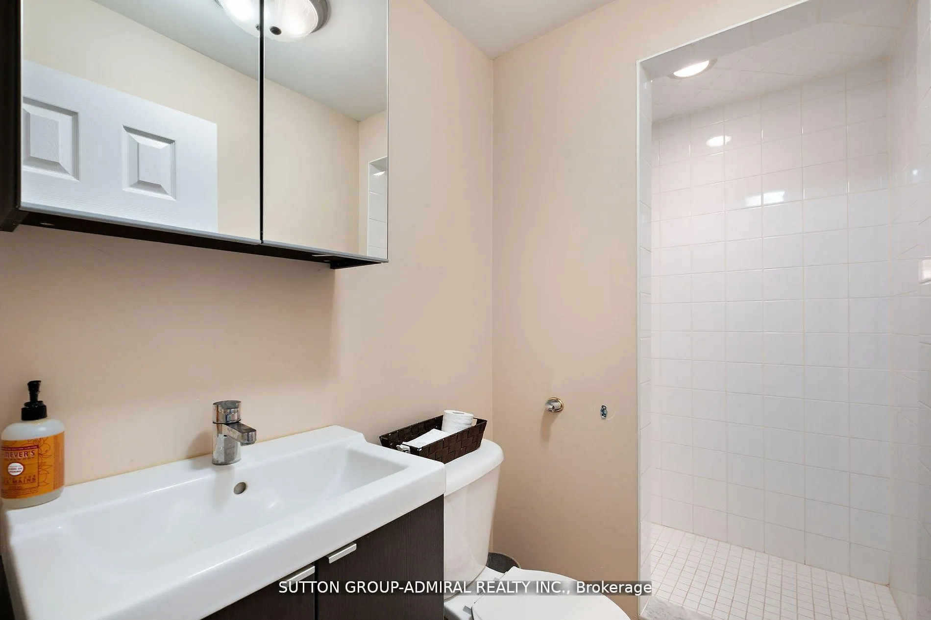Photo 29 of 19 Langtry Place, Vaughan, Uplands — HOMEH