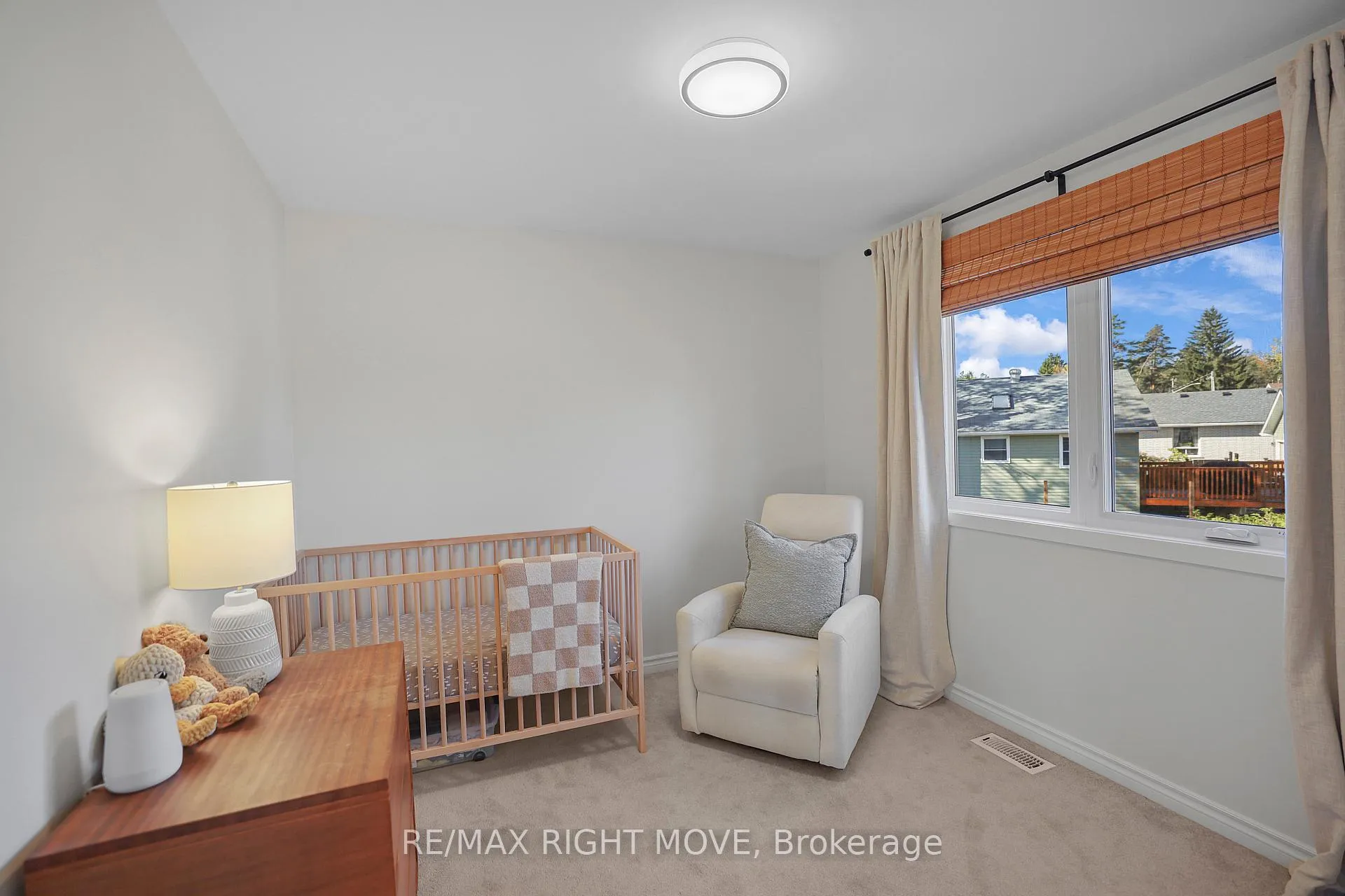 Photo 9 of 2900 Lakeside Drive, Severn, West Shore — HOMEH