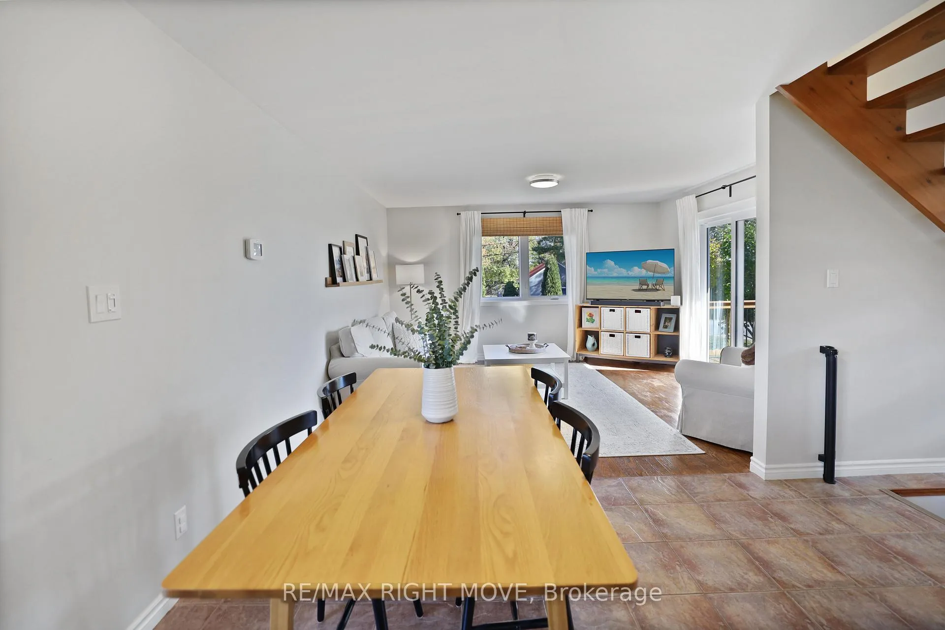 Photo 14 of 2900 Lakeside Drive, Severn, West Shore — HOMEH