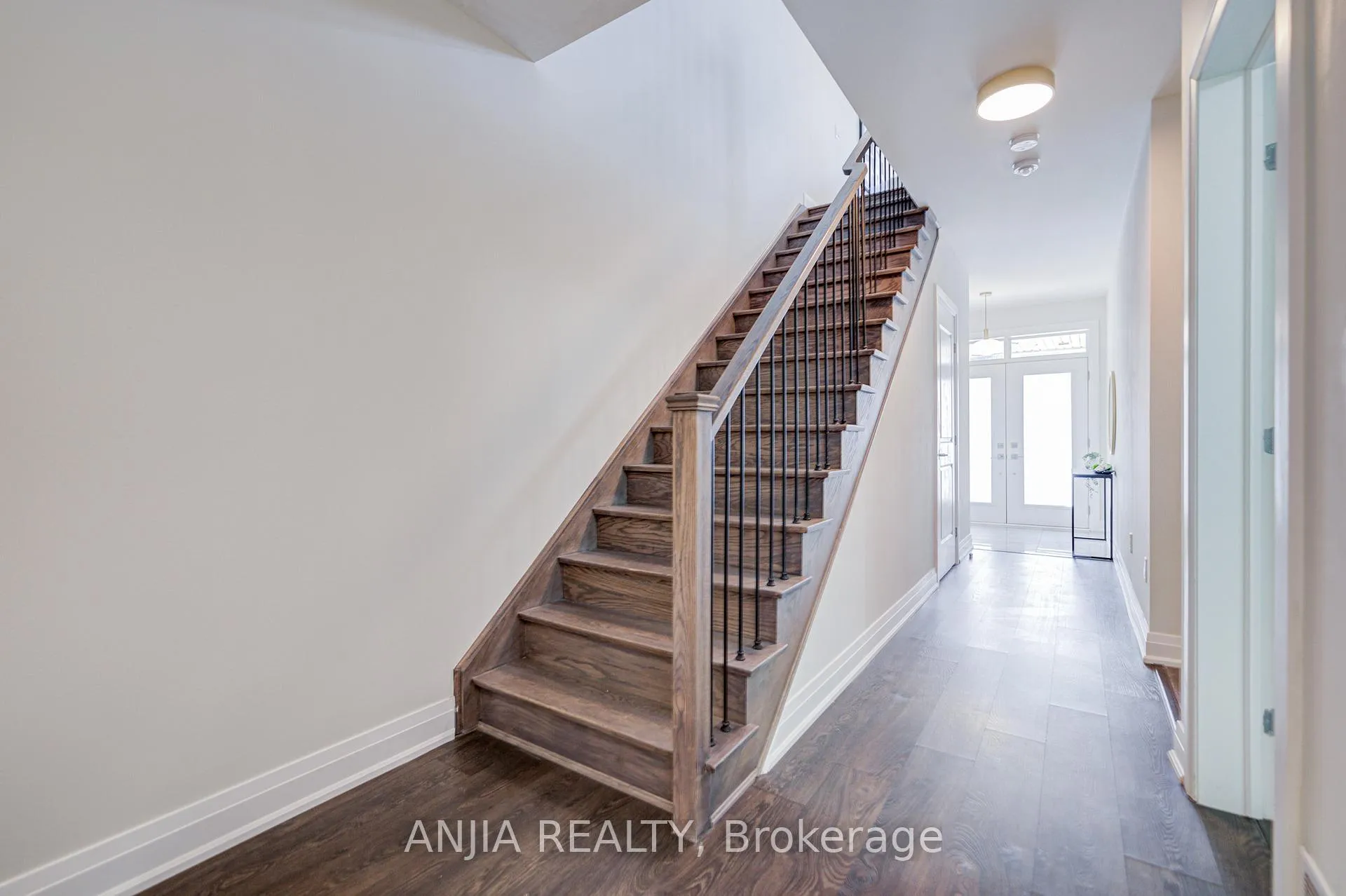 Photo 4 of 53 Harold Lawrie Lane, Markham, Aileen-Willowbrook — HOMEH