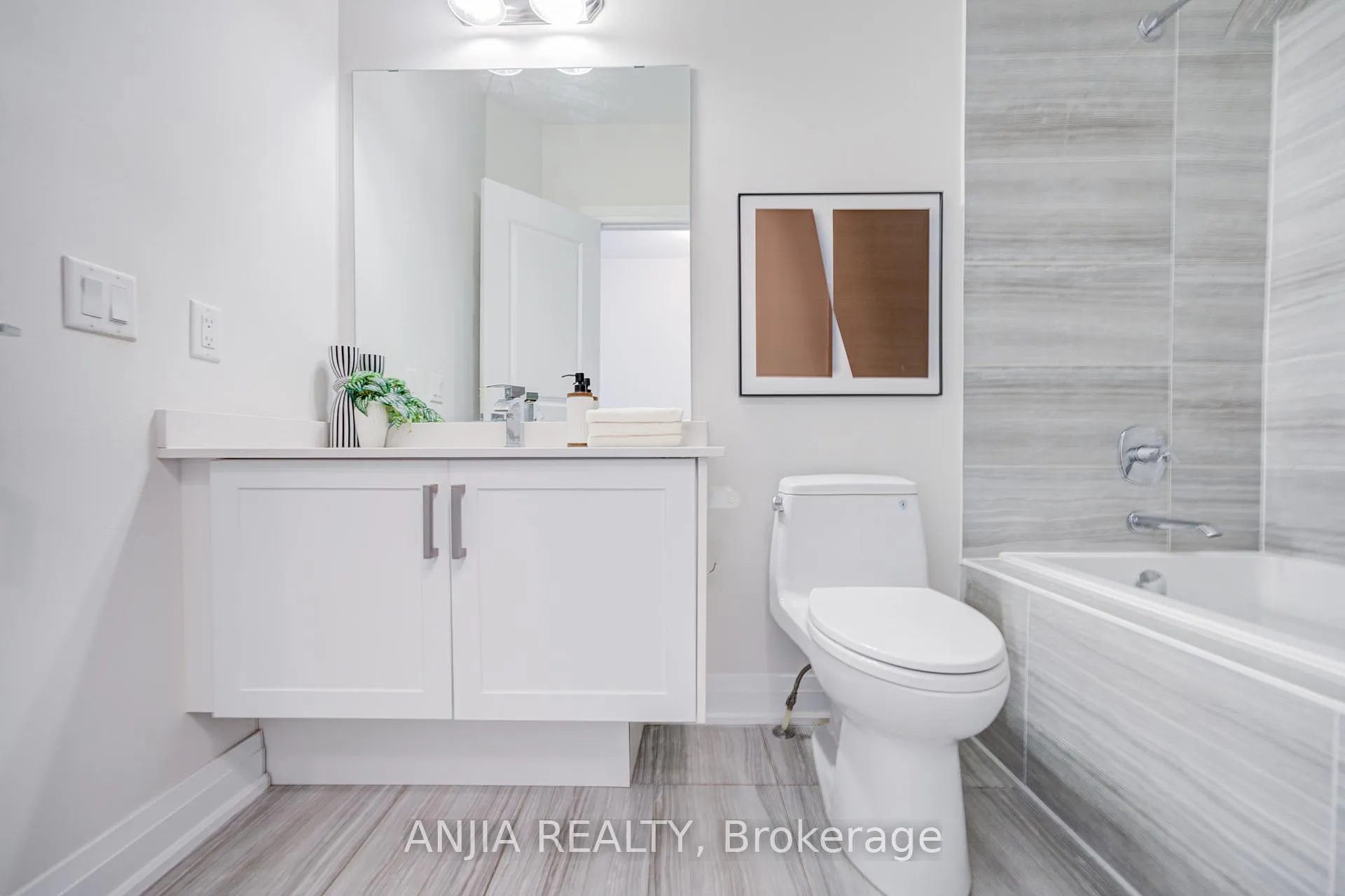 Photo 33 of 53 Harold Lawrie Lane, Markham, Aileen-Willowbrook — HOMEH