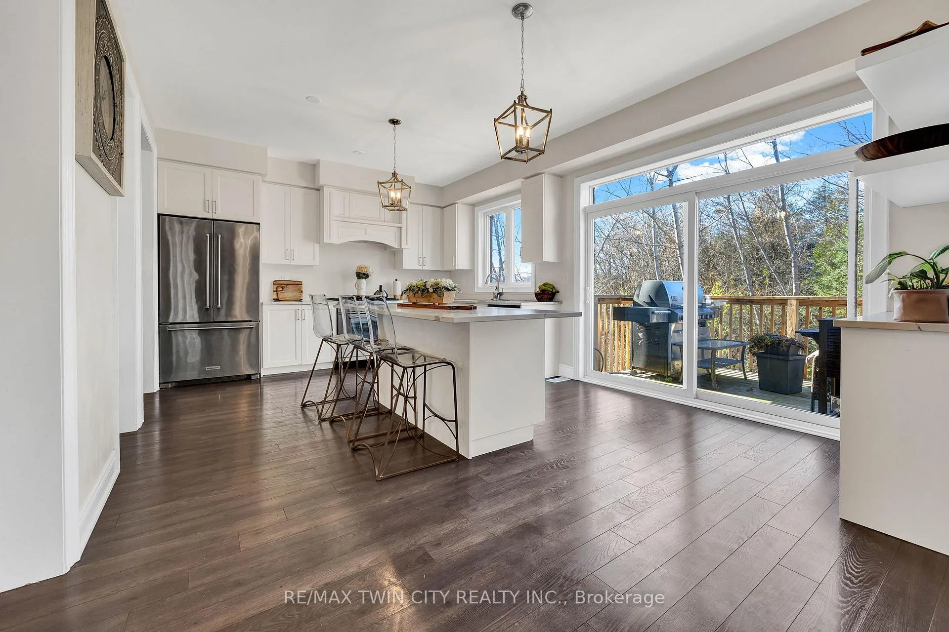 Photo 3 of 210 Dolman Street, Woolwich — HOMEH