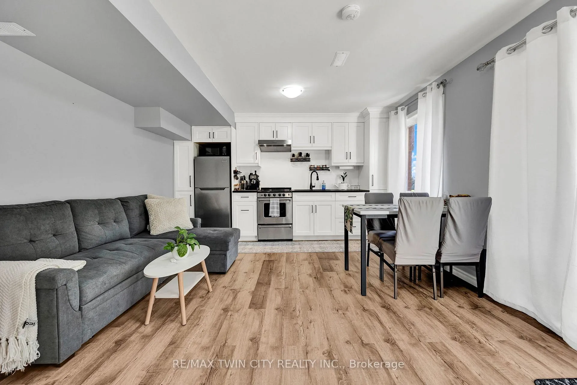 Photo 23 of 210 Dolman Street, Woolwich — HOMEH