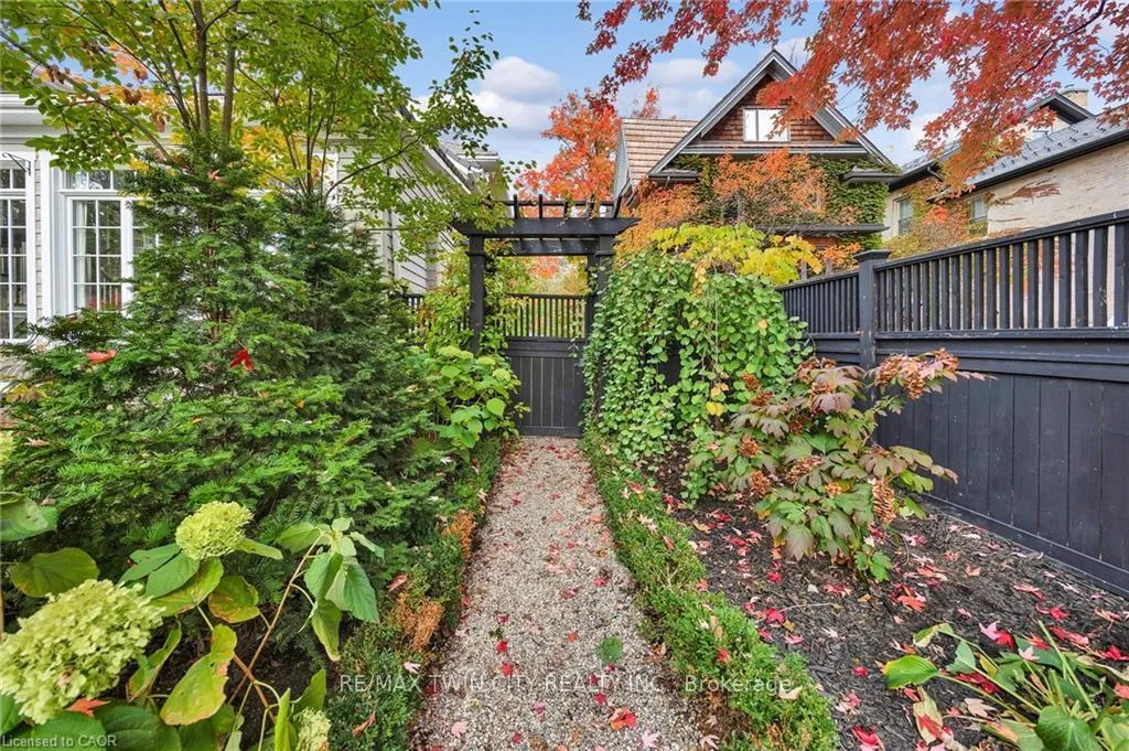 Photo 40 of 19 Maynard Avenue, Kitchener — HOMEH