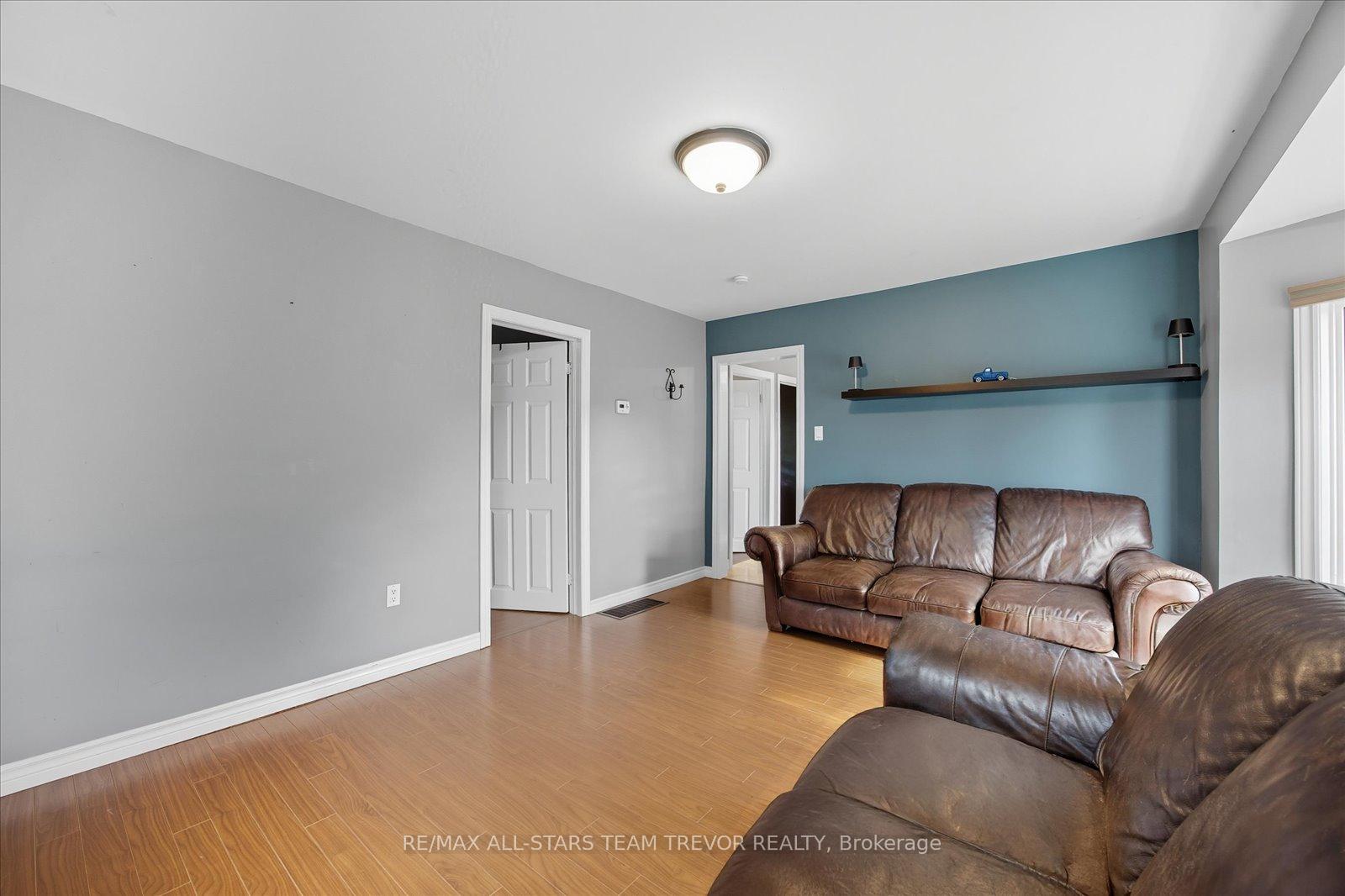 Photo 9 of 169 The Queensway, Georgina, Keswick North — HOMEH