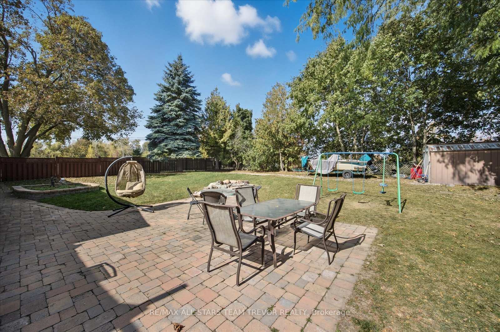 Photo 29 of 169 The Queensway, Georgina, Keswick North — HOMEH