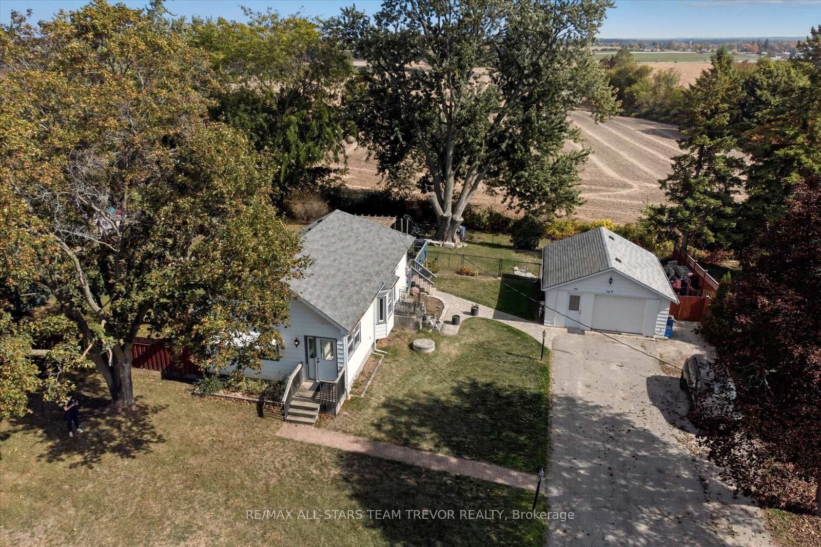 Photo 35 of 169 The Queensway, Georgina, Keswick North — HOMEH