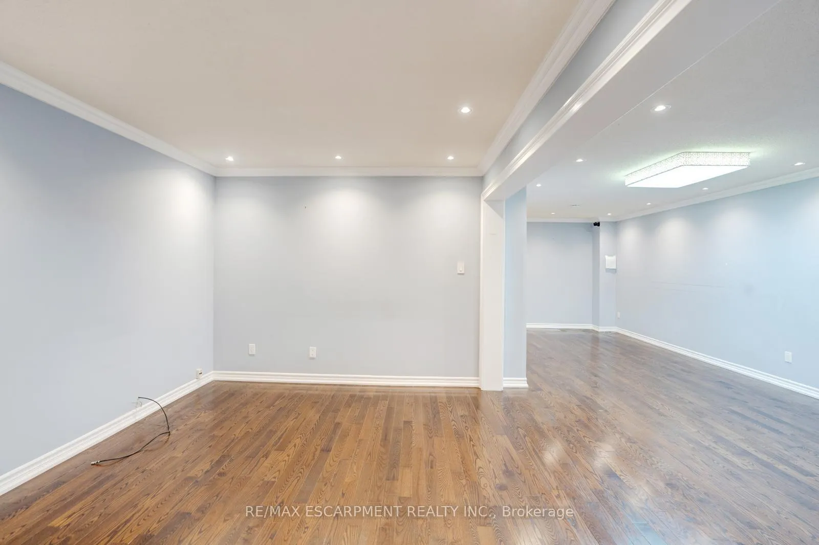 Photo 8 of 156 Cimmaron Street, Markham, Middlefield — HOMEH