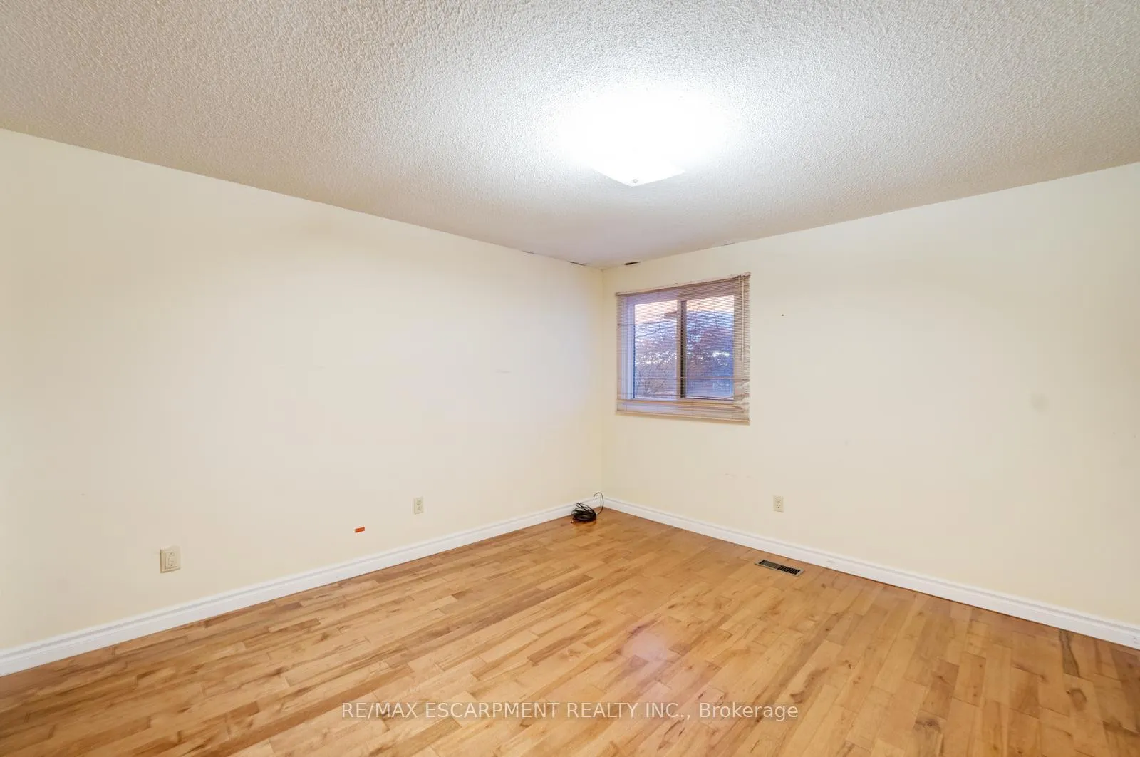 Photo 21 of 156 Cimmaron Street, Markham, Middlefield — HOMEH