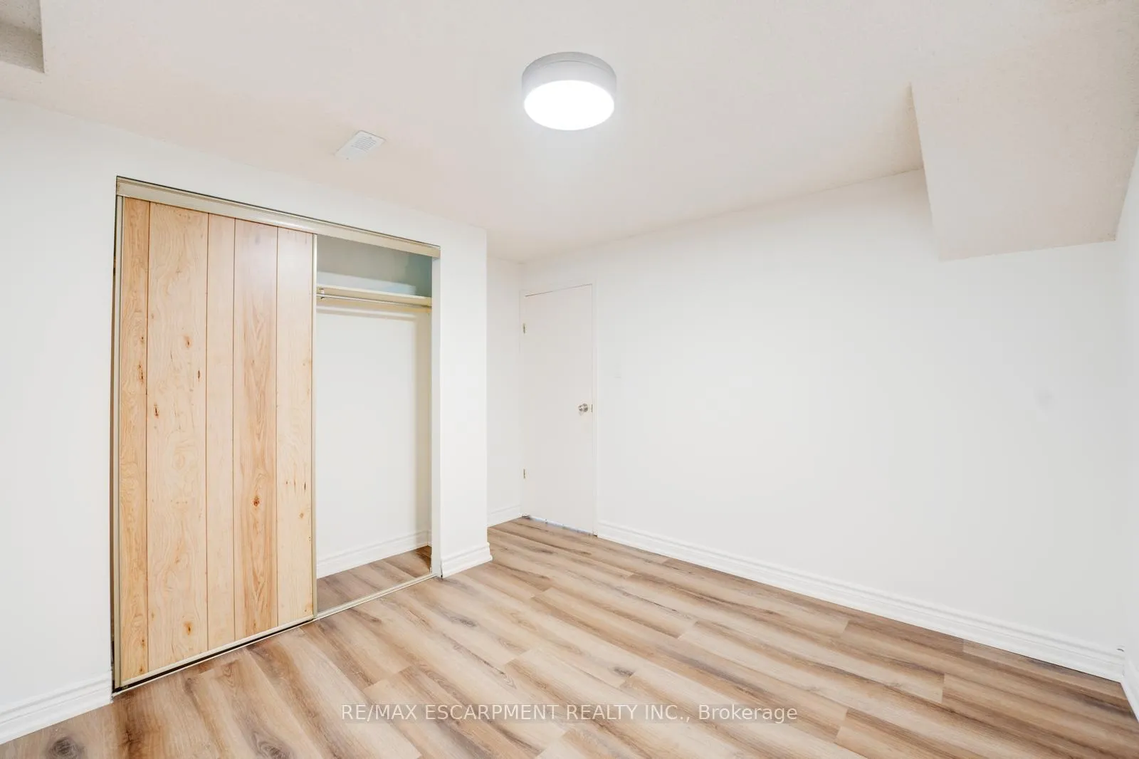 Photo 33 of 156 Cimmaron Street, Markham, Middlefield — HOMEH