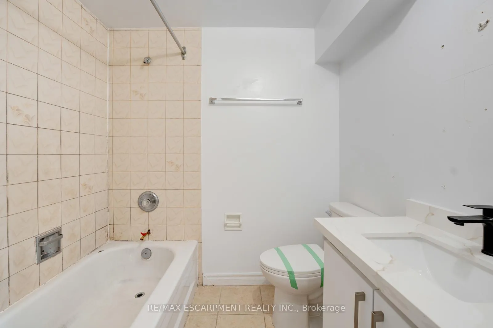 Photo 34 of 156 Cimmaron Street, Markham, Middlefield — HOMEH
