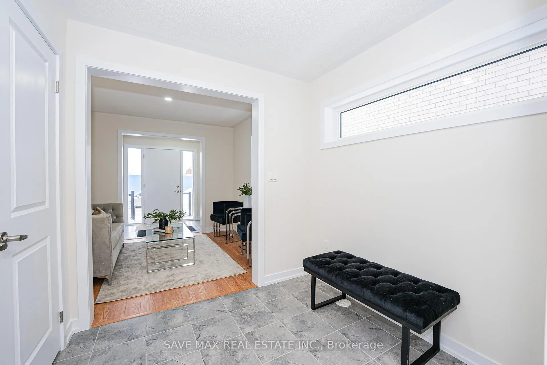 Photo 8 of 26 Dandara Gate, Vaughan, Steeles West Industrial — HOMEH