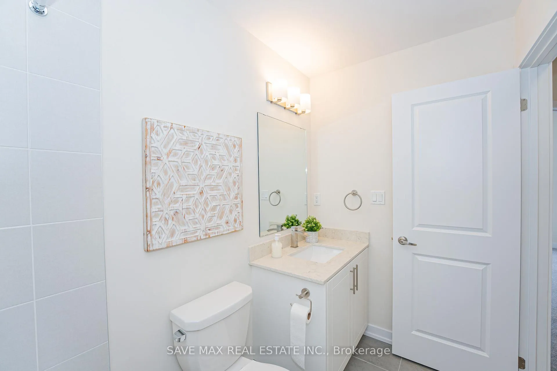 Photo 29 of 26 Dandara Gate, Vaughan, Steeles West Industrial — HOMEH