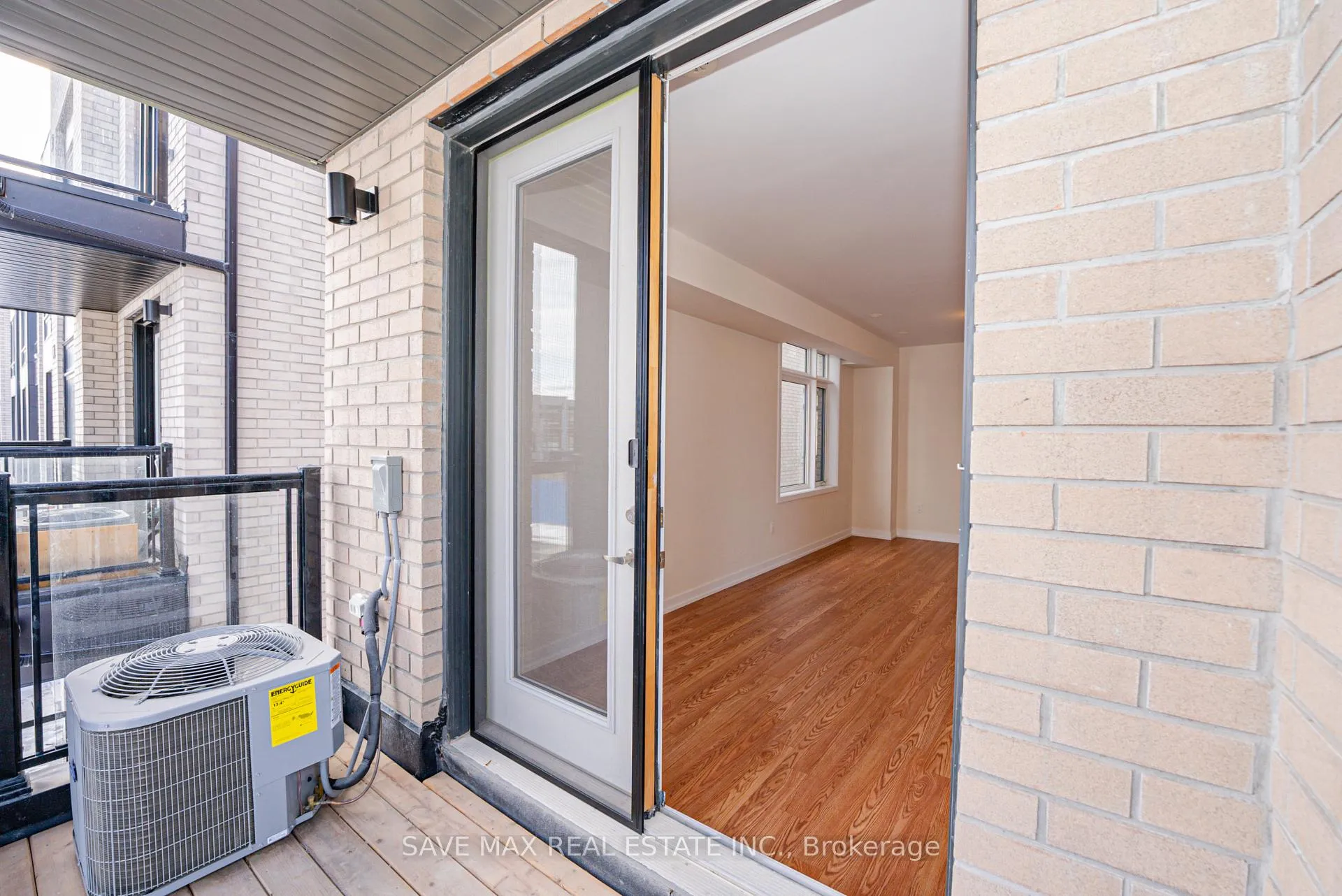 Photo 32 of 26 Dandara Gate, Vaughan, Steeles West Industrial — HOMEH
