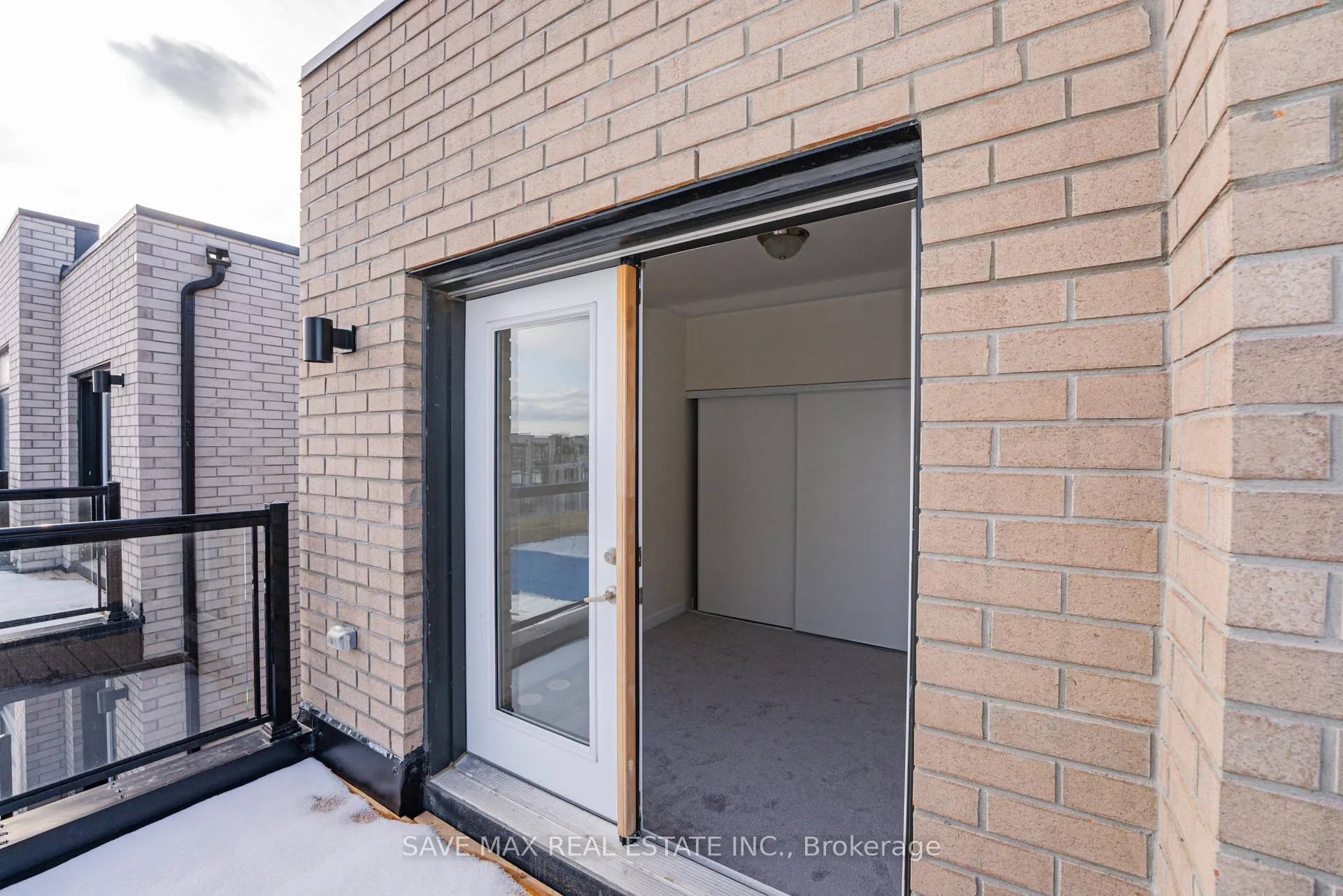 Photo 36 of 26 Dandara Gate, Vaughan, Steeles West Industrial — HOMEH