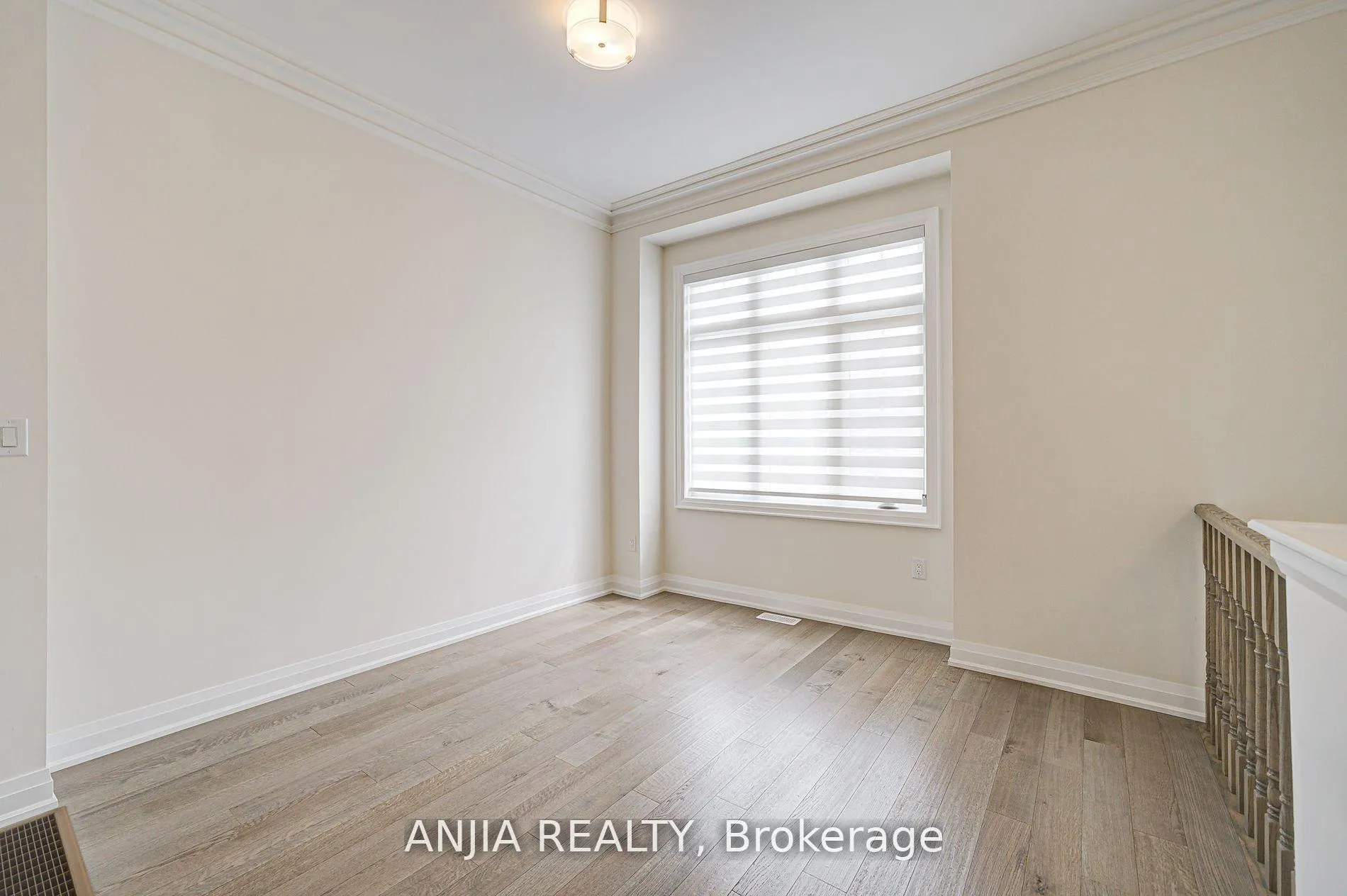 Photo 10 of 7 Bright Terrace Way E, Markham, Angus Glen — HOMEH