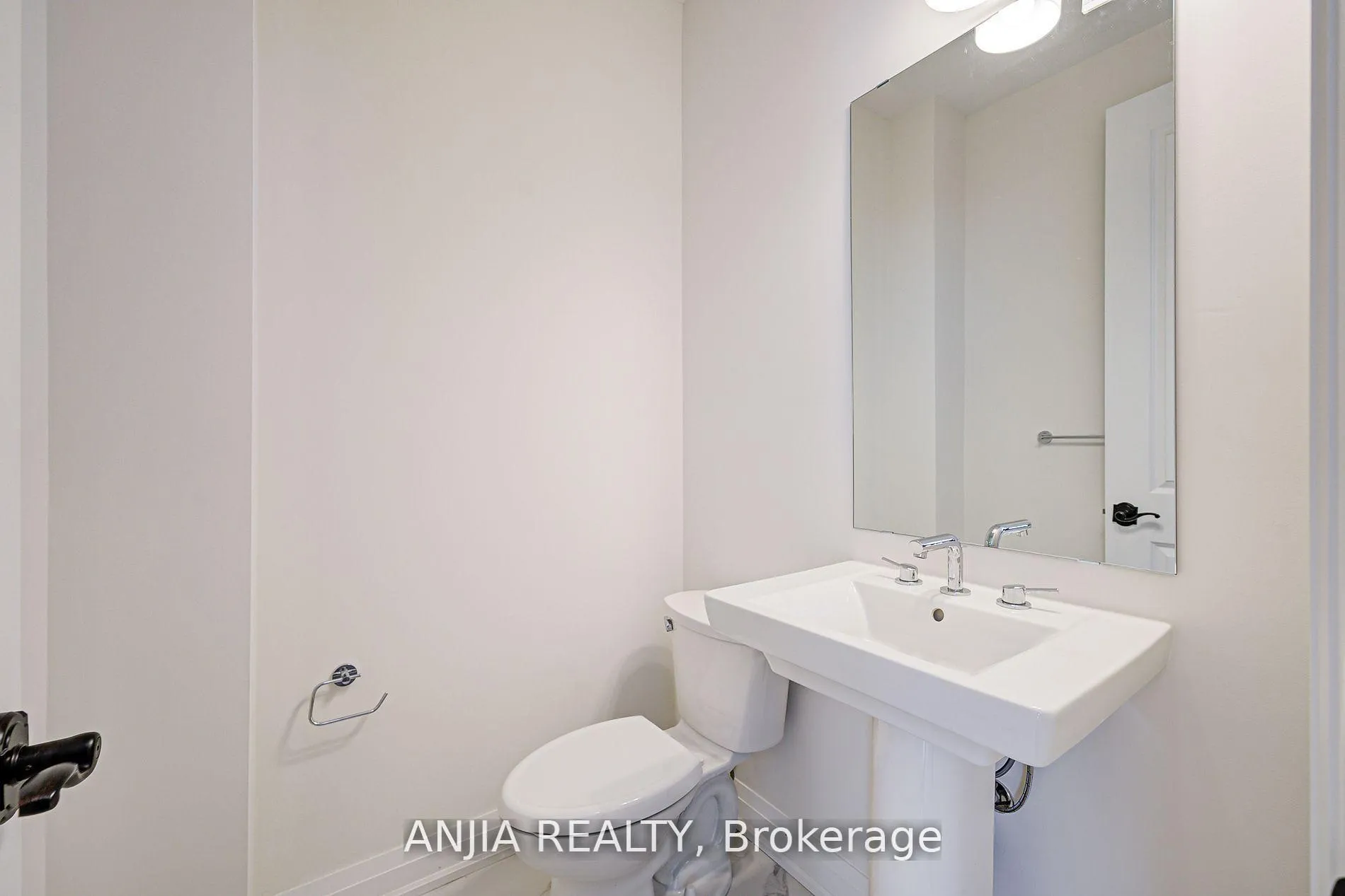 Photo 21 of 7 Bright Terrace Way E, Markham, Angus Glen — HOMEH