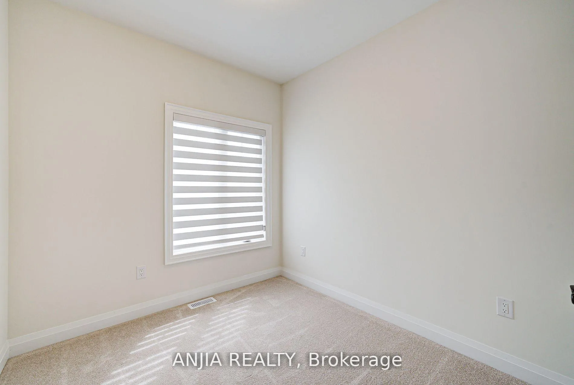 Photo 29 of 7 Bright Terrace Way E, Markham, Angus Glen — HOMEH