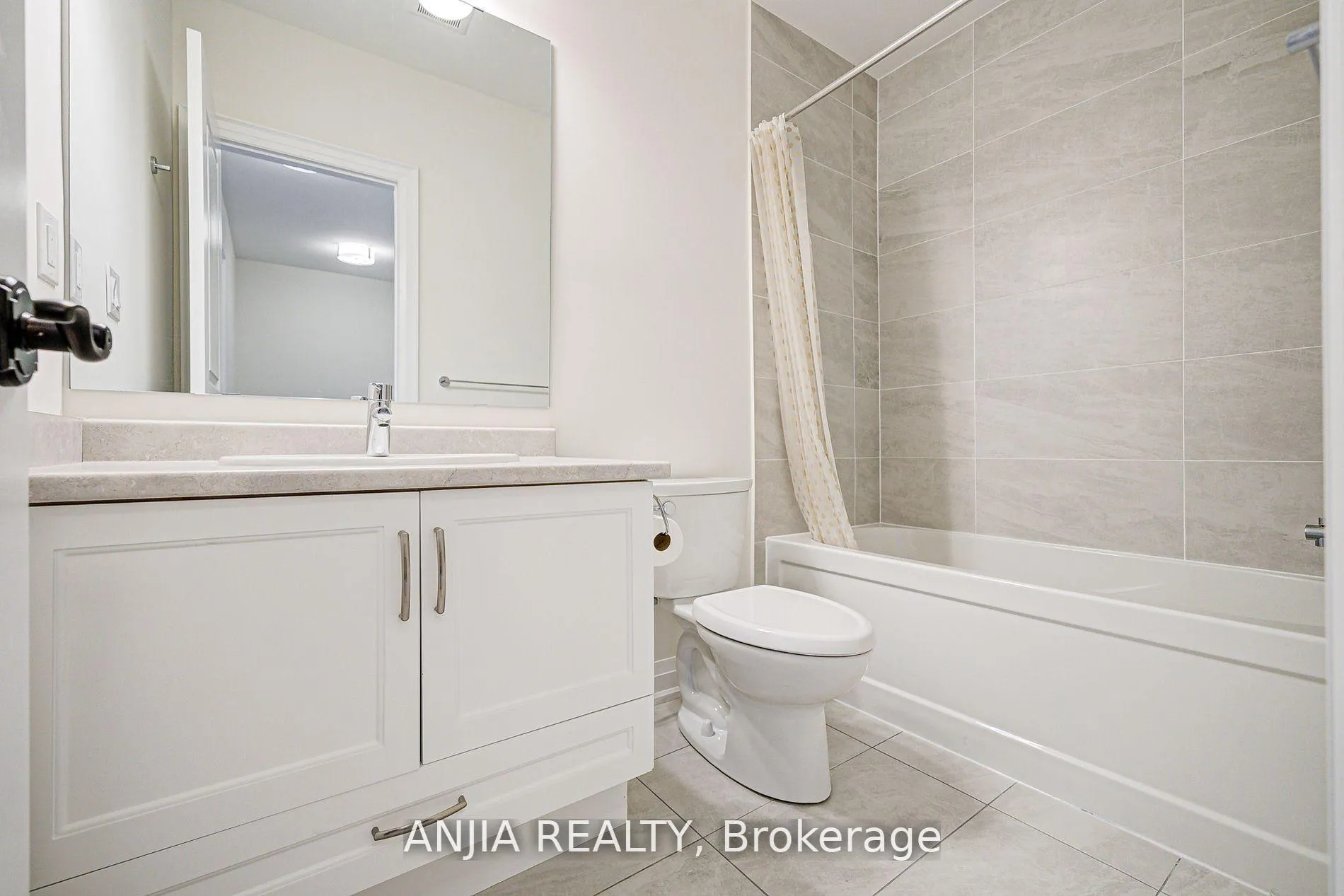 Photo 31 of 7 Bright Terrace Way E, Markham, Angus Glen — HOMEH
