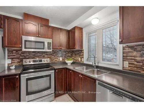 Photo 16 of Unit 12, 10 Foxglove Crescent, Kitchener — HOMEH