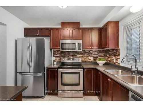 Photo 17 of Unit 12, 10 Foxglove Crescent, Kitchener — HOMEH