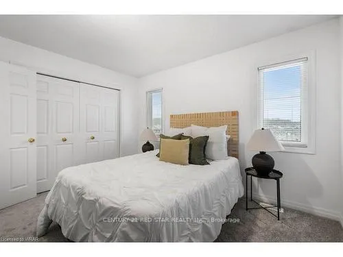 Photo 19 of Unit 12, 10 Foxglove Crescent, Kitchener — HOMEH