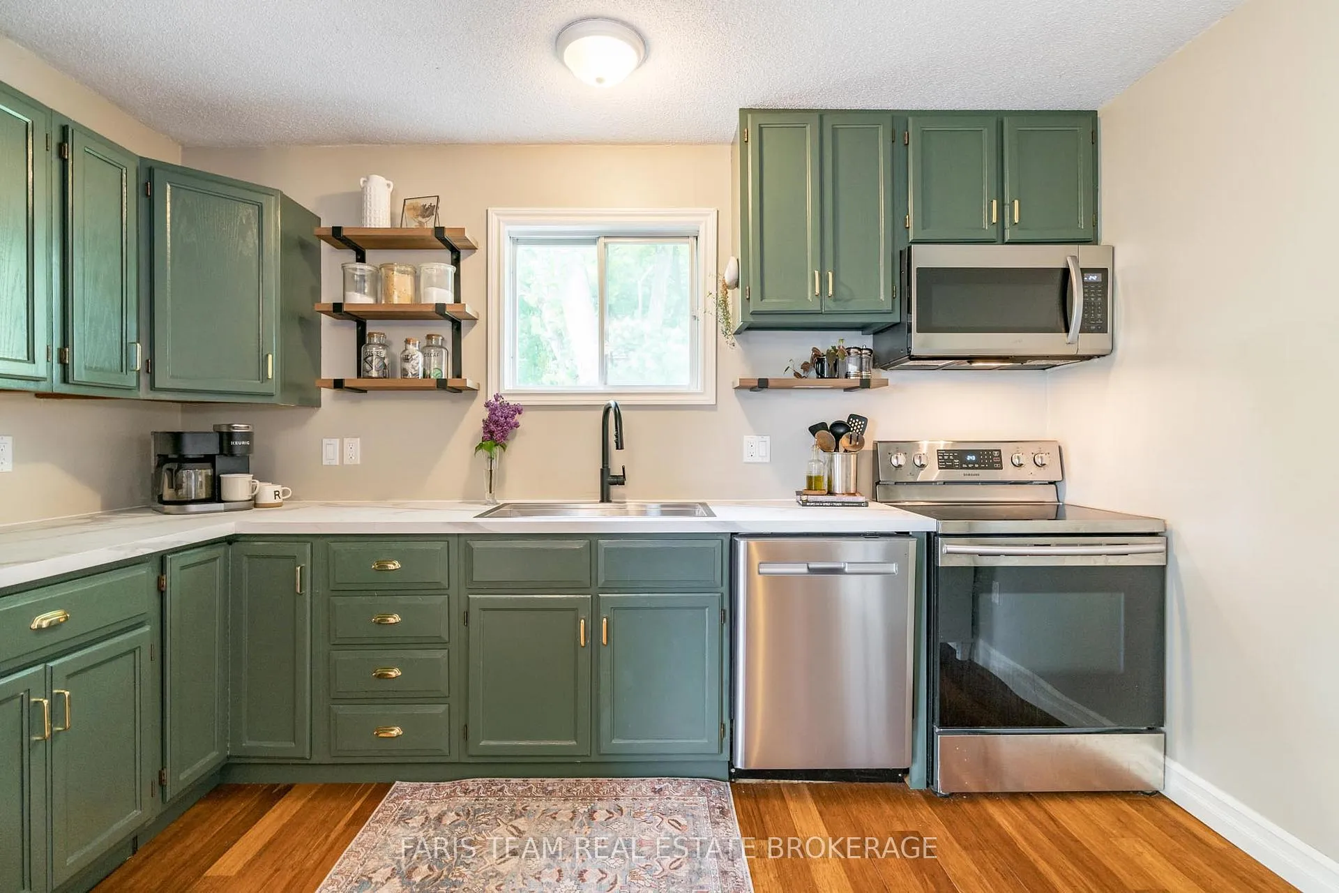 Photo 7 of 427 Ann Street, Tay, Port McNicoll — HOMEH