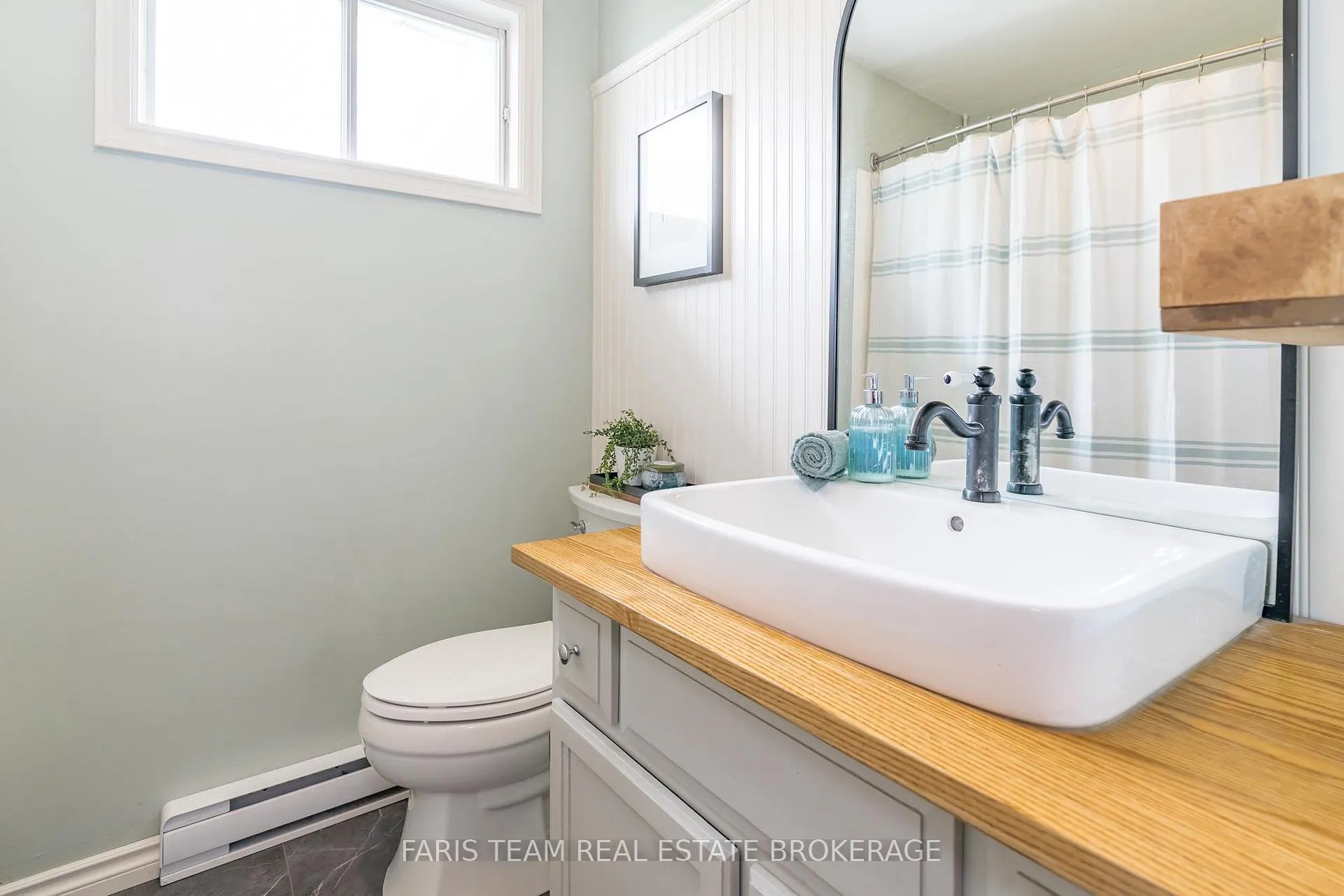 Photo 18 of 427 Ann Street, Tay, Port McNicoll — HOMEH