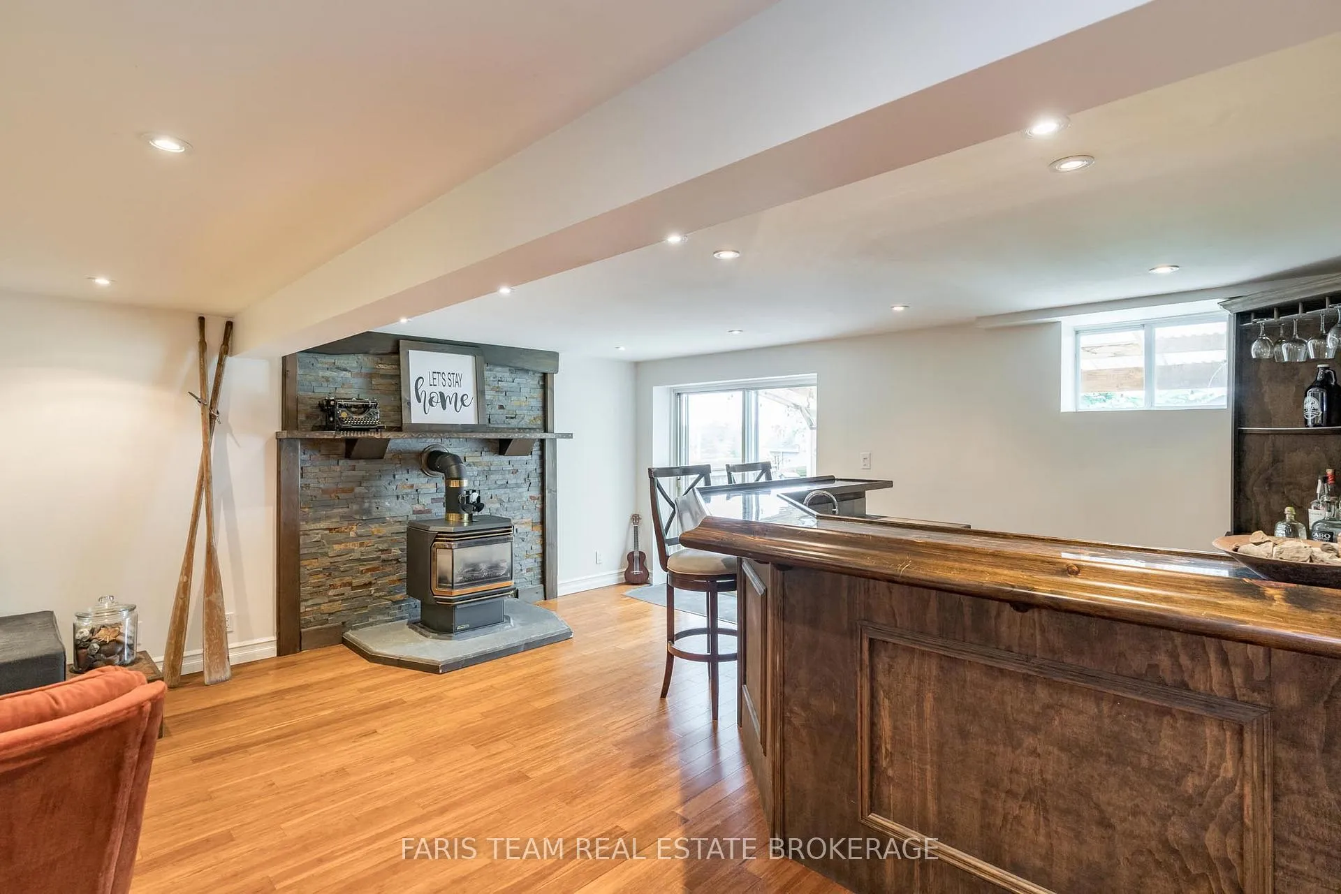 Photo 21 of 427 Ann Street, Tay, Port McNicoll — HOMEH