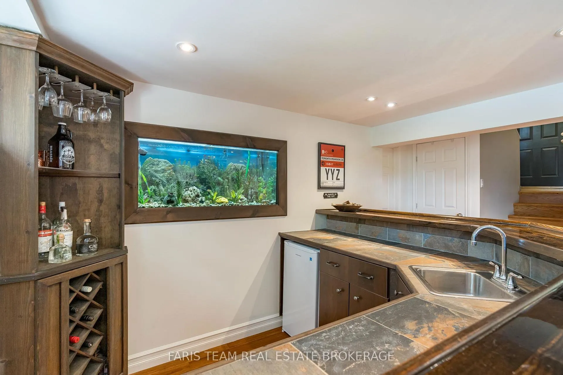 Photo 23 of 427 Ann Street, Tay, Port McNicoll — HOMEH