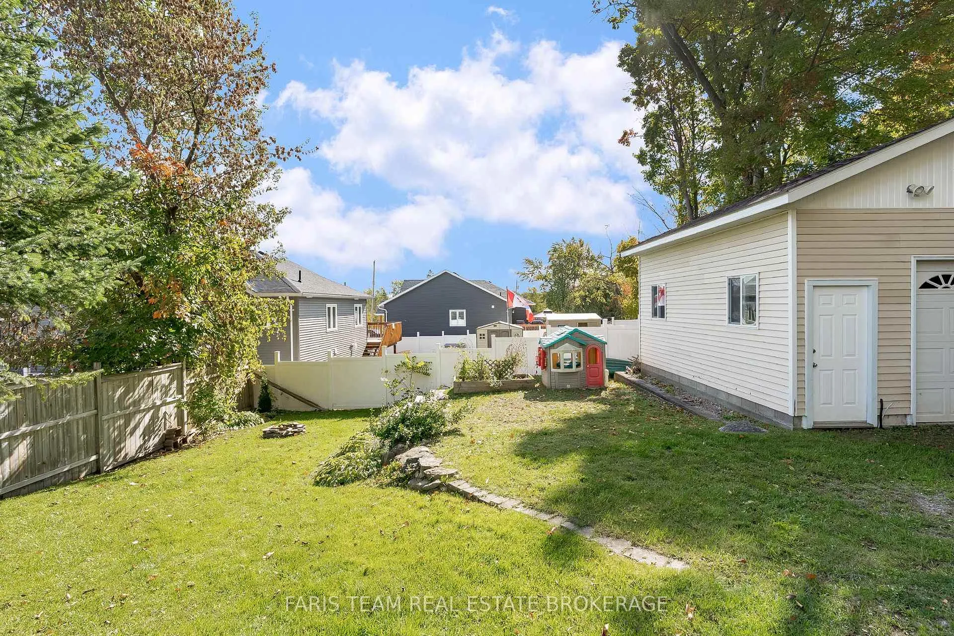 Photo 34 of 427 Ann Street, Tay, Port McNicoll — HOMEH